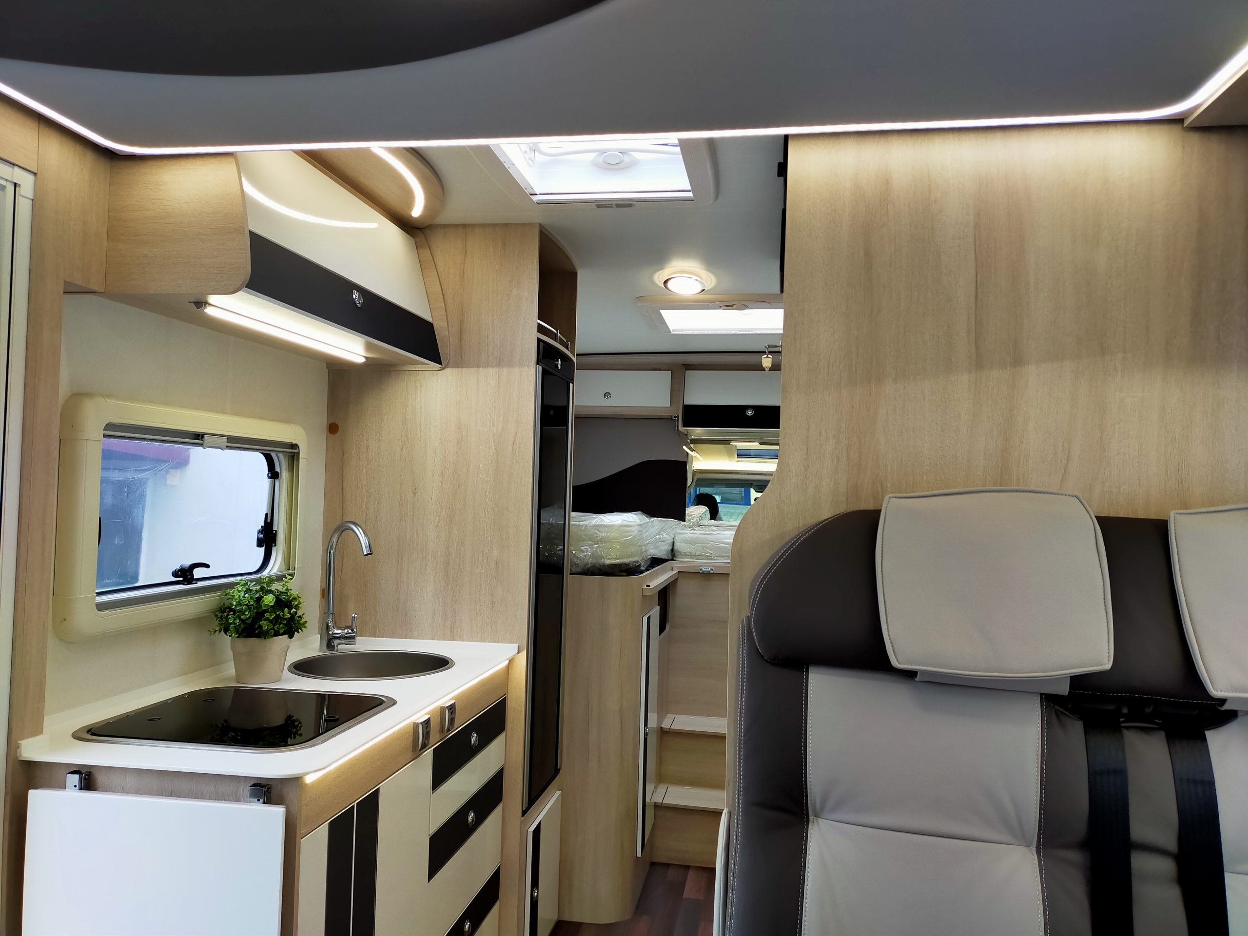 Sun Driver T690 Enkelebedden en hefbed