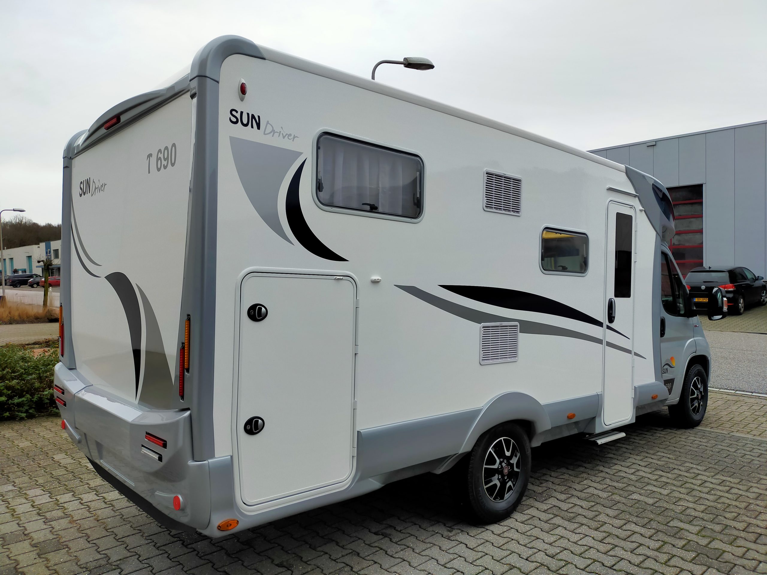 Sun Driver T690 Enkelebedden en hefbed