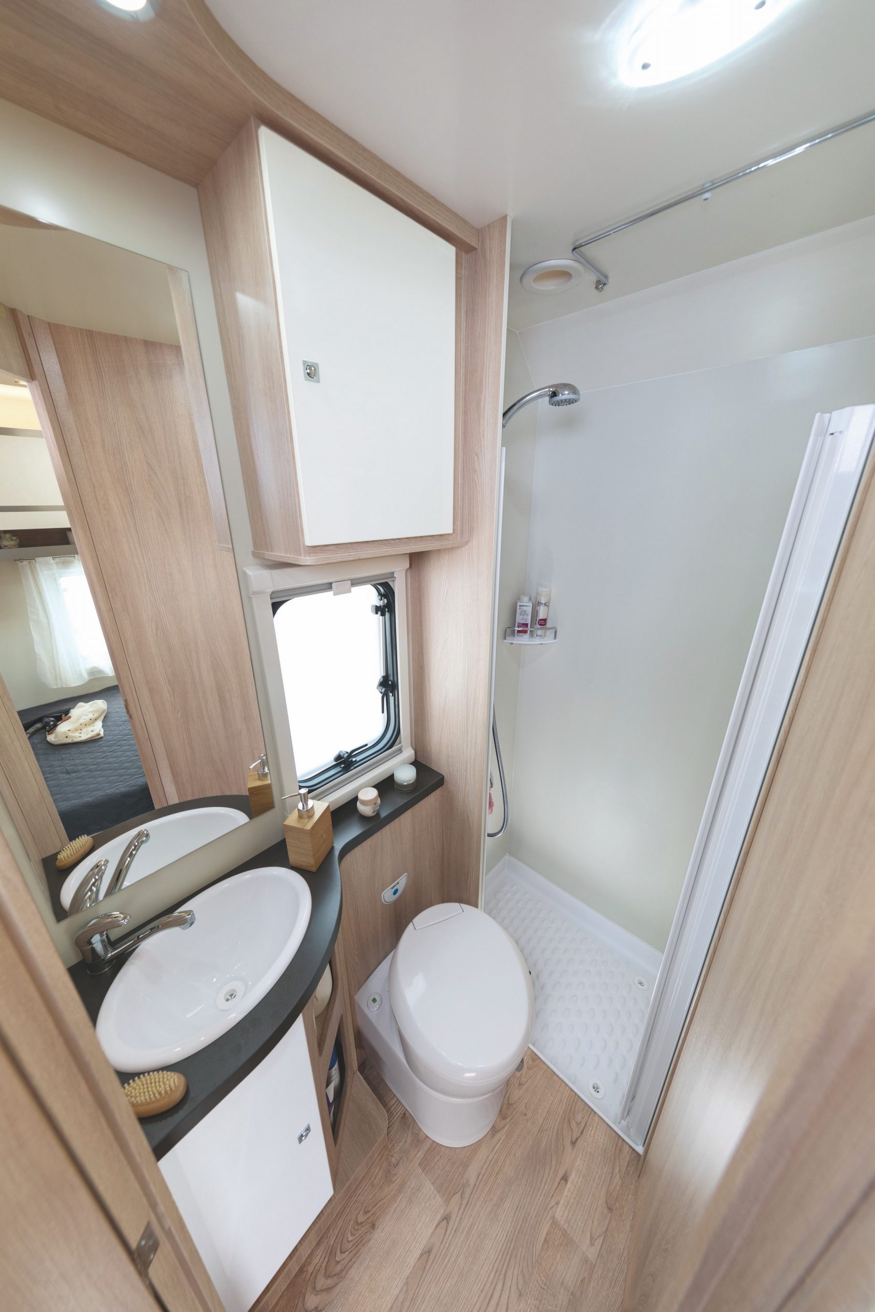 PLA Siena 330 Fransbed en hefbed