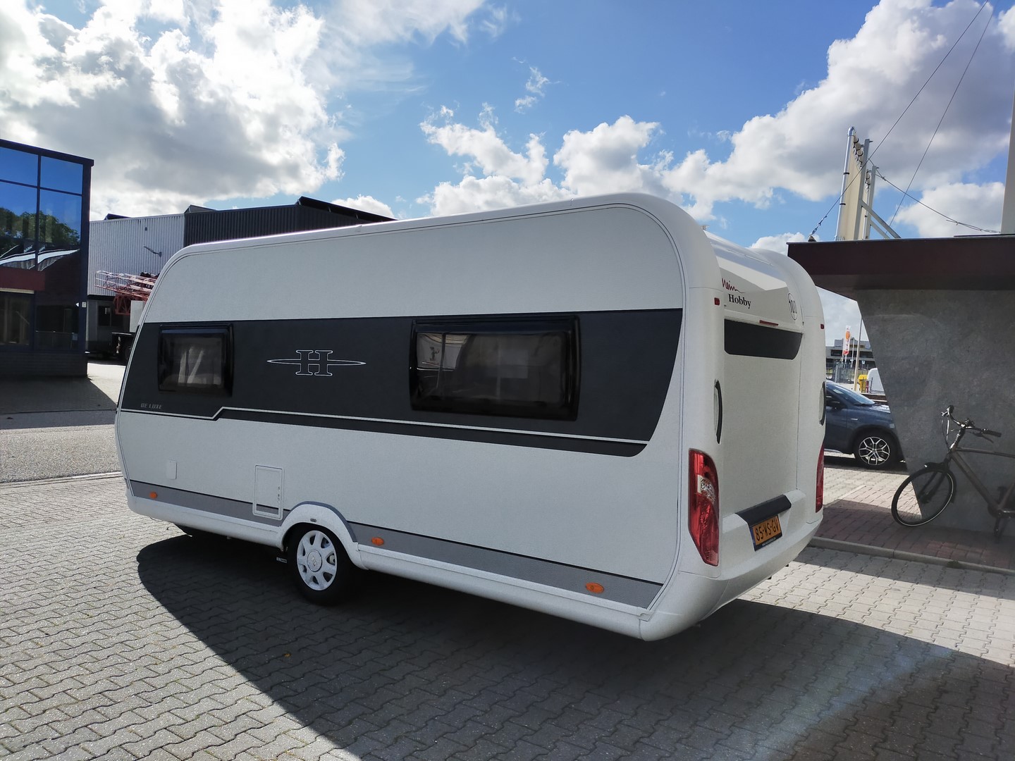 Hobby de Luxe 460 UL