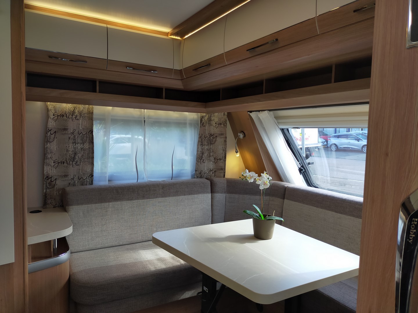 Hobby de Luxe 460 UL