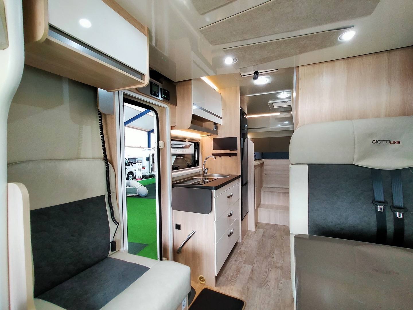 GiottiLine Siena 385 enkelebedden met hefbed 5 pers.