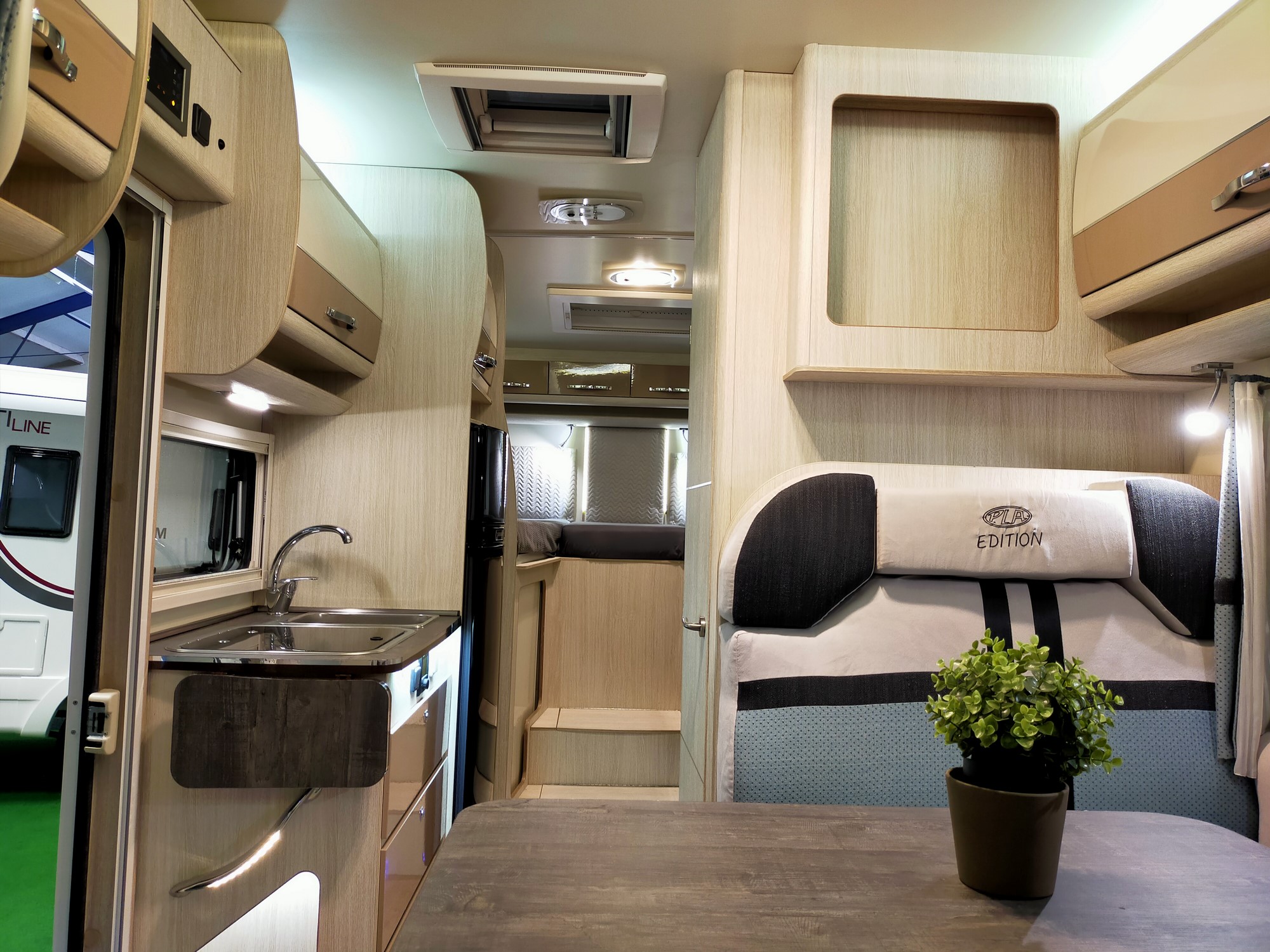 Rapido/PLA -P69 Special Edition