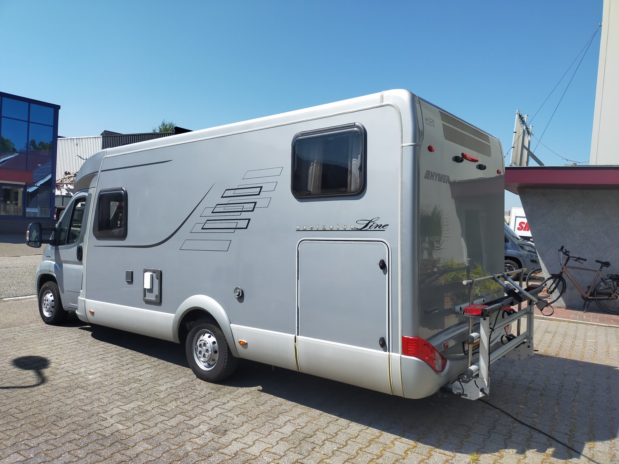 Hymer T674 CL Excusive Line Lengtebedden
