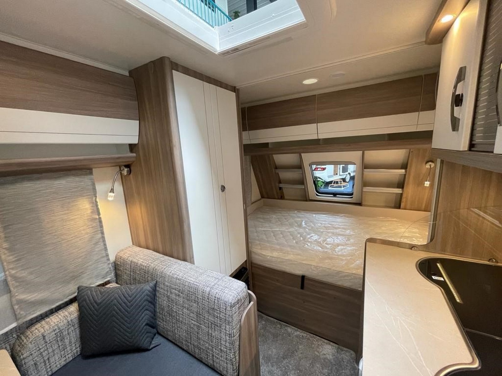 Hobby Ontour 390 SF Nieuw!