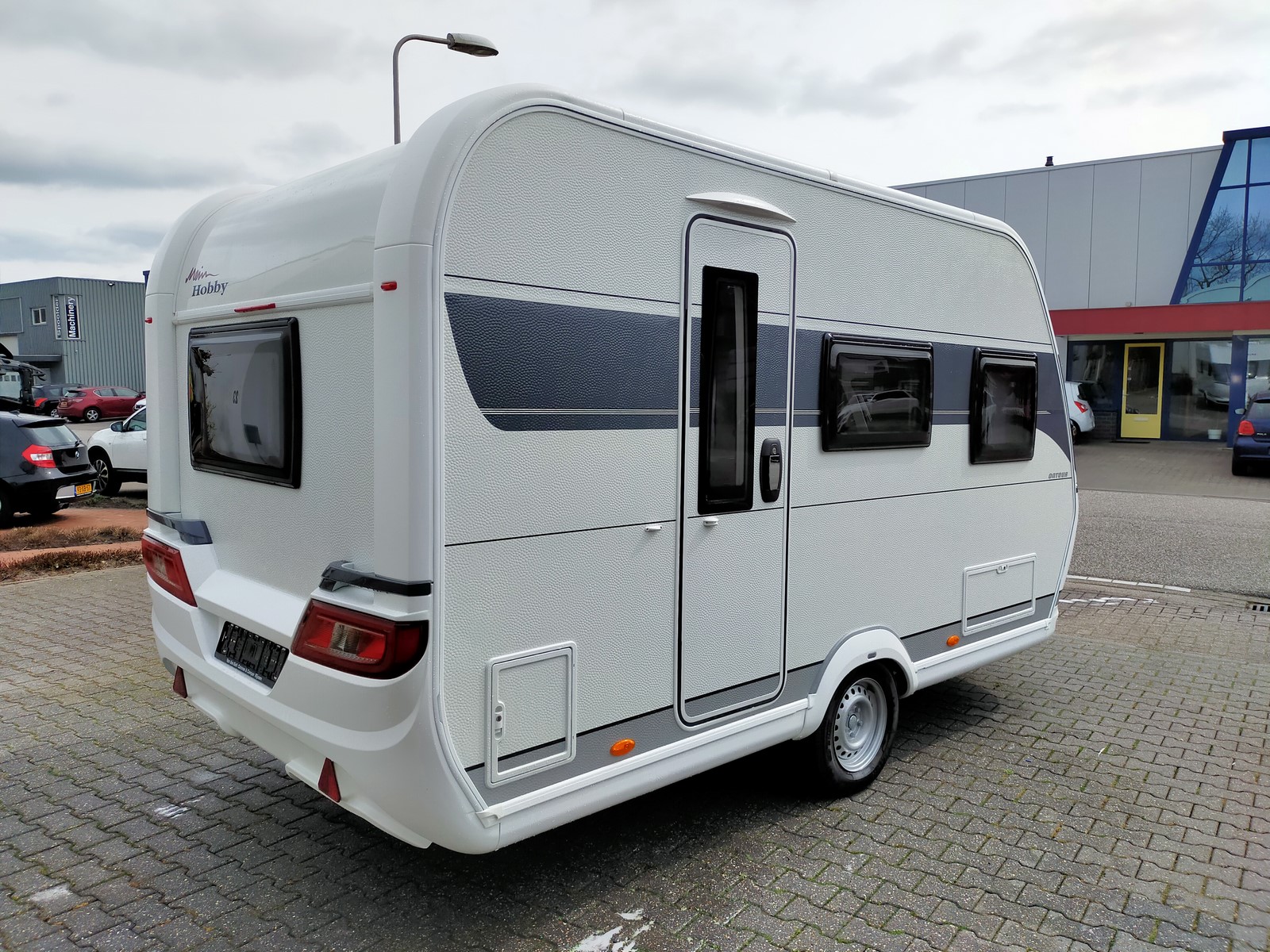Hobby Ontour 390 SF Nieuw!