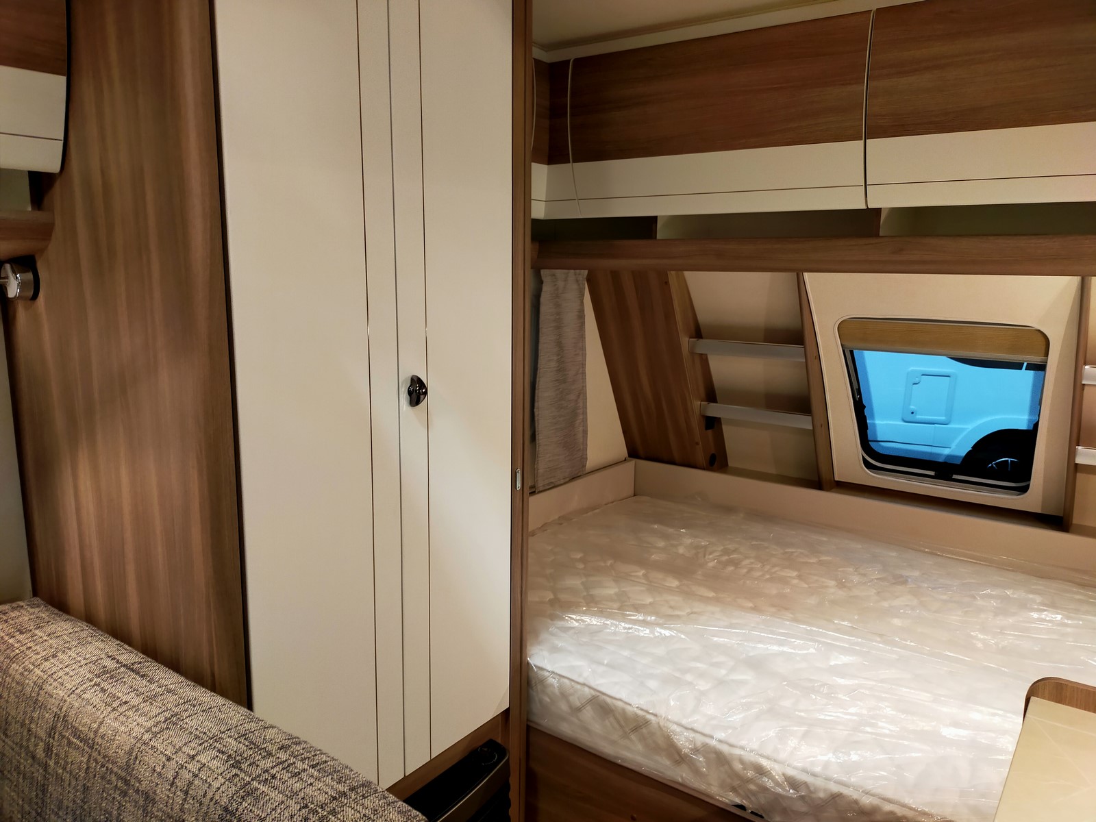 Hobby Ontour 390 SF Nieuw!