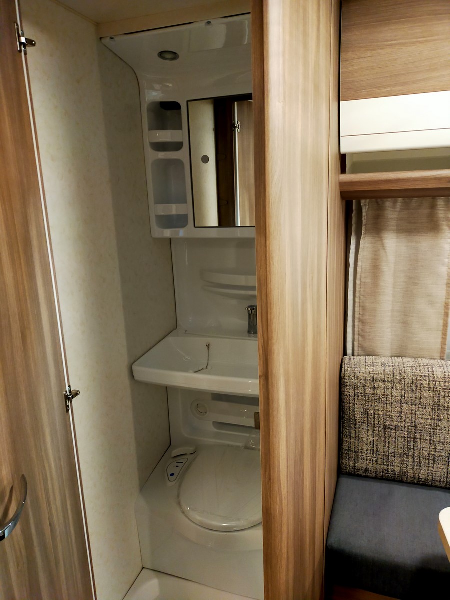 Hobby Ontour 390 SF Nieuw!