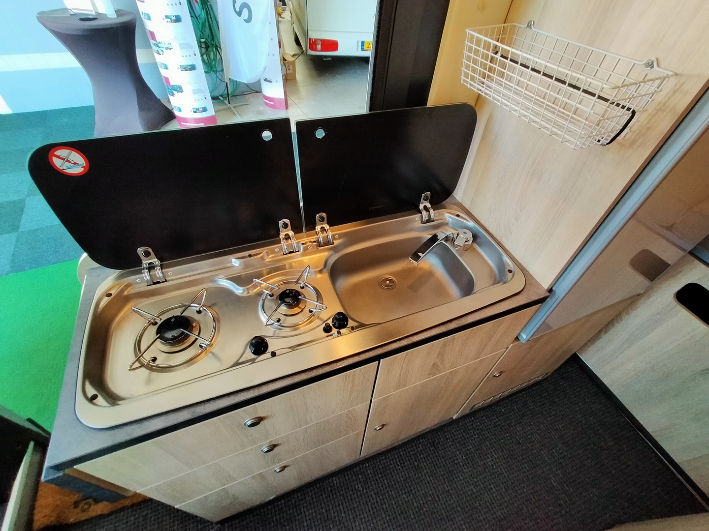 Clever Van Buscamper 599 cm