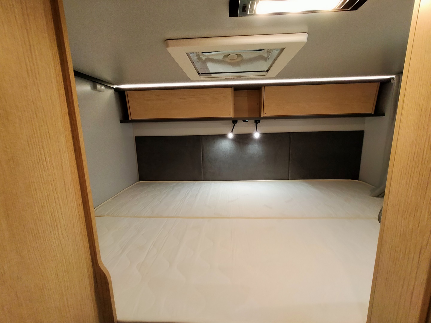 GiottiLine Compact C60 599 cm en 1100 kg laadvermogen!