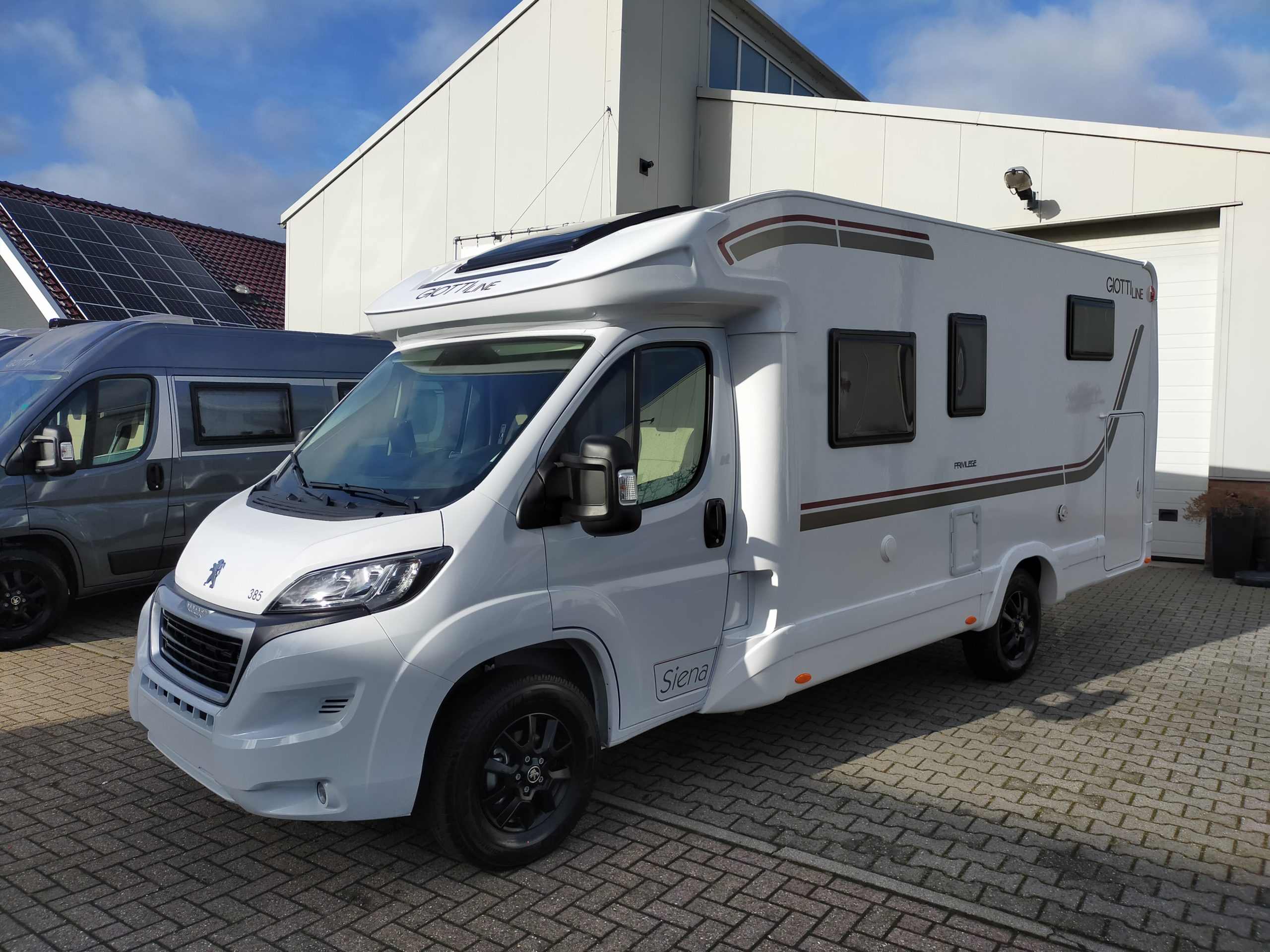 GiottiLine Siena 385 enkelebedden met hefbed 5 pers. Nieuw! model 24