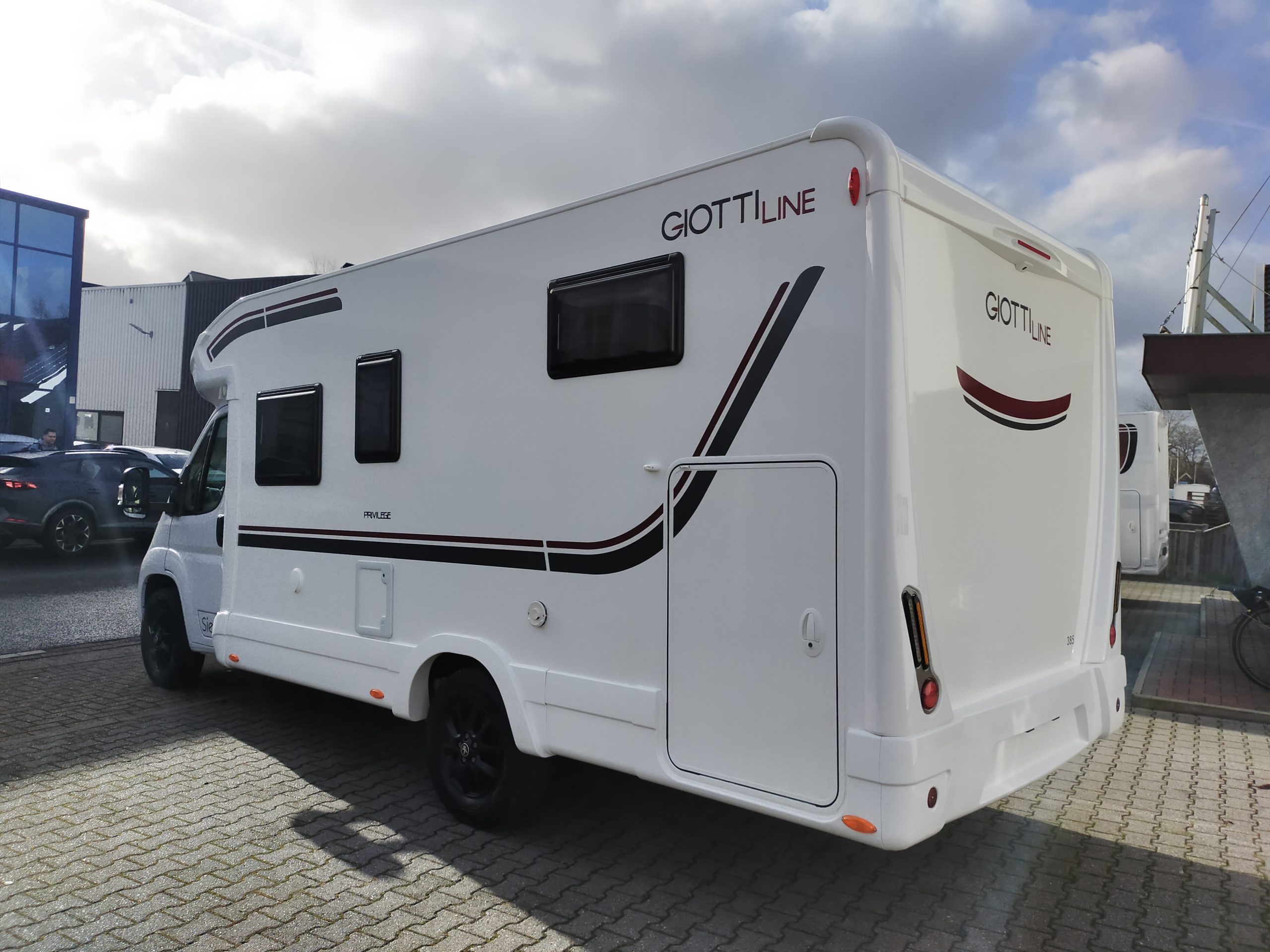 GiottiLine Siena 385 enkelebedden met hefbed 5 pers. Nieuw! model 24