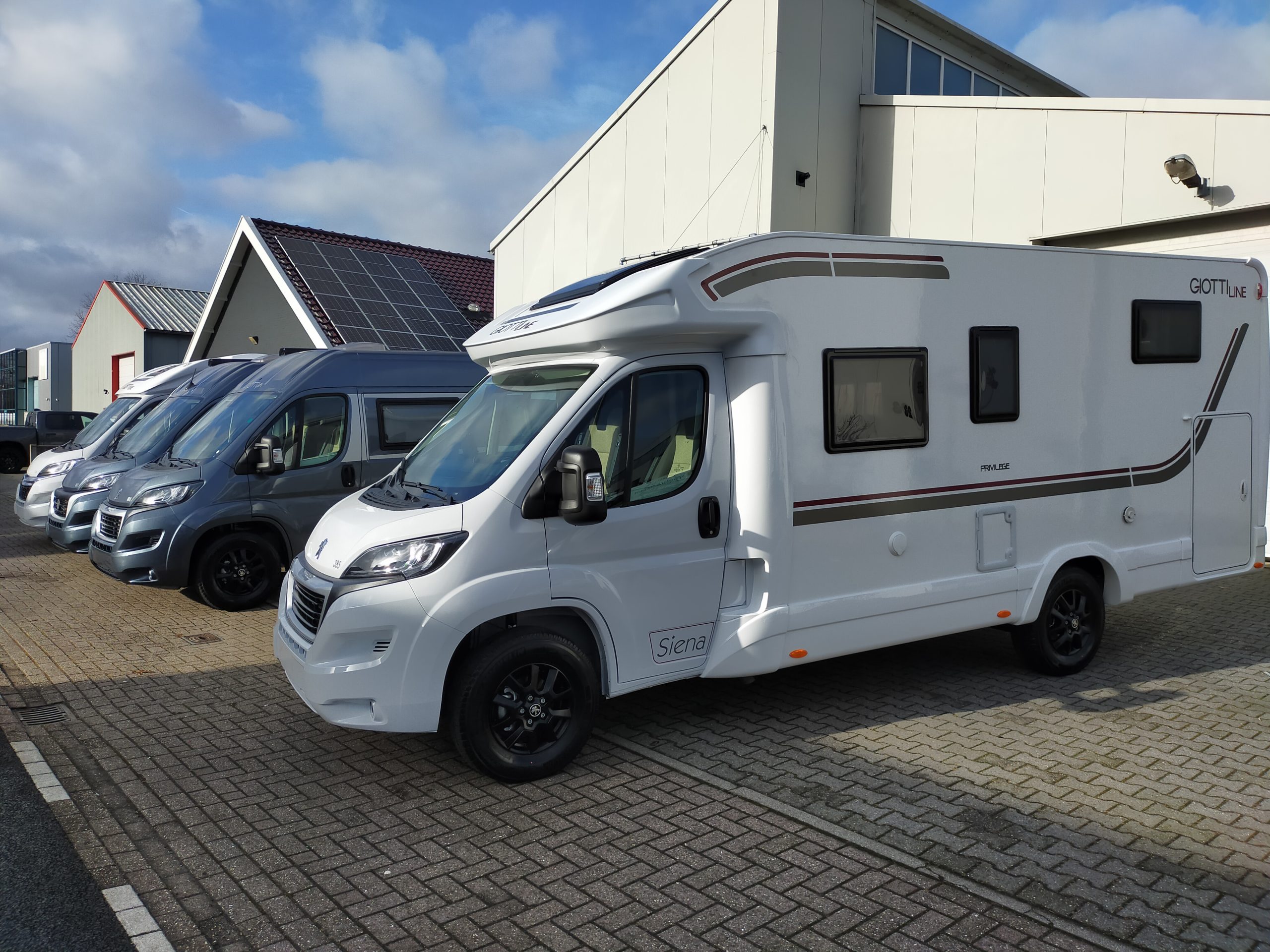 GiottiLine Siena 385 enkelebedden met hefbed 5 pers. Nieuw! model 24