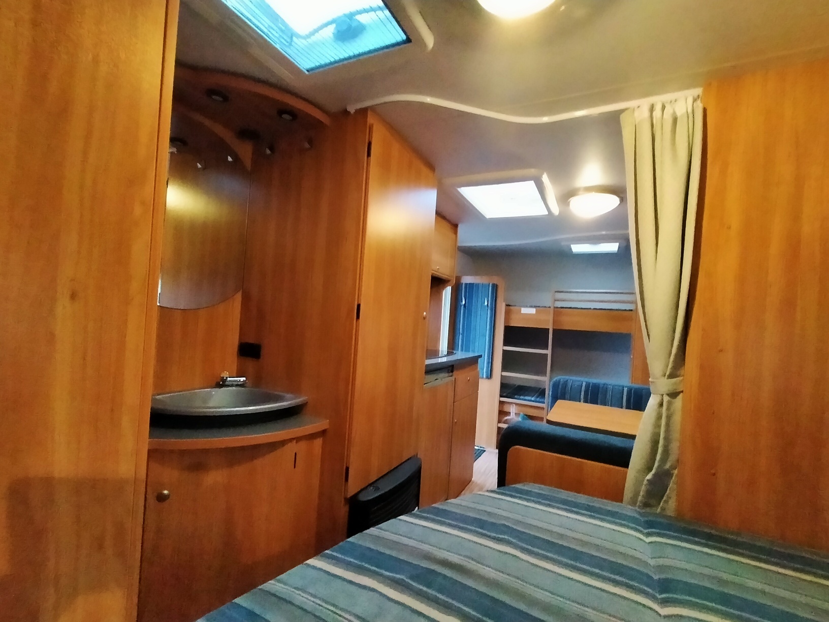 Burstner Premio 485 TK Stapelbed