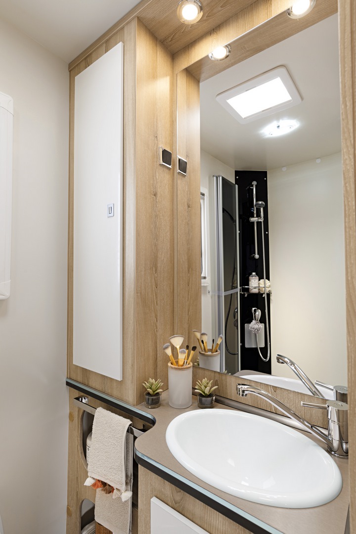 GiottiLine Therry T45 Ruime bedden 5 persoons NIEUW! model 23