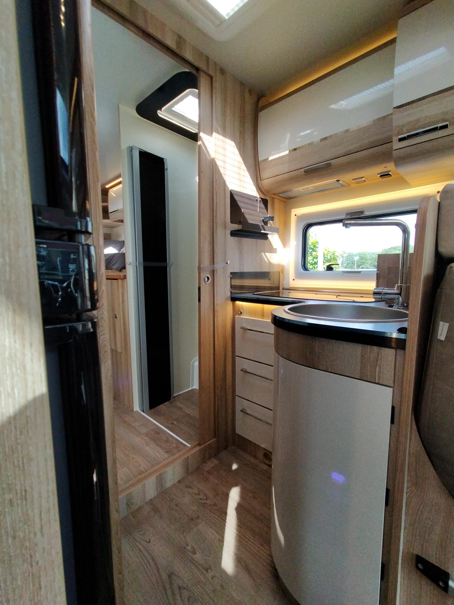 GiottiLine Therry T37 enkelebedden/lengtebedden en hefbed 5 persoons!