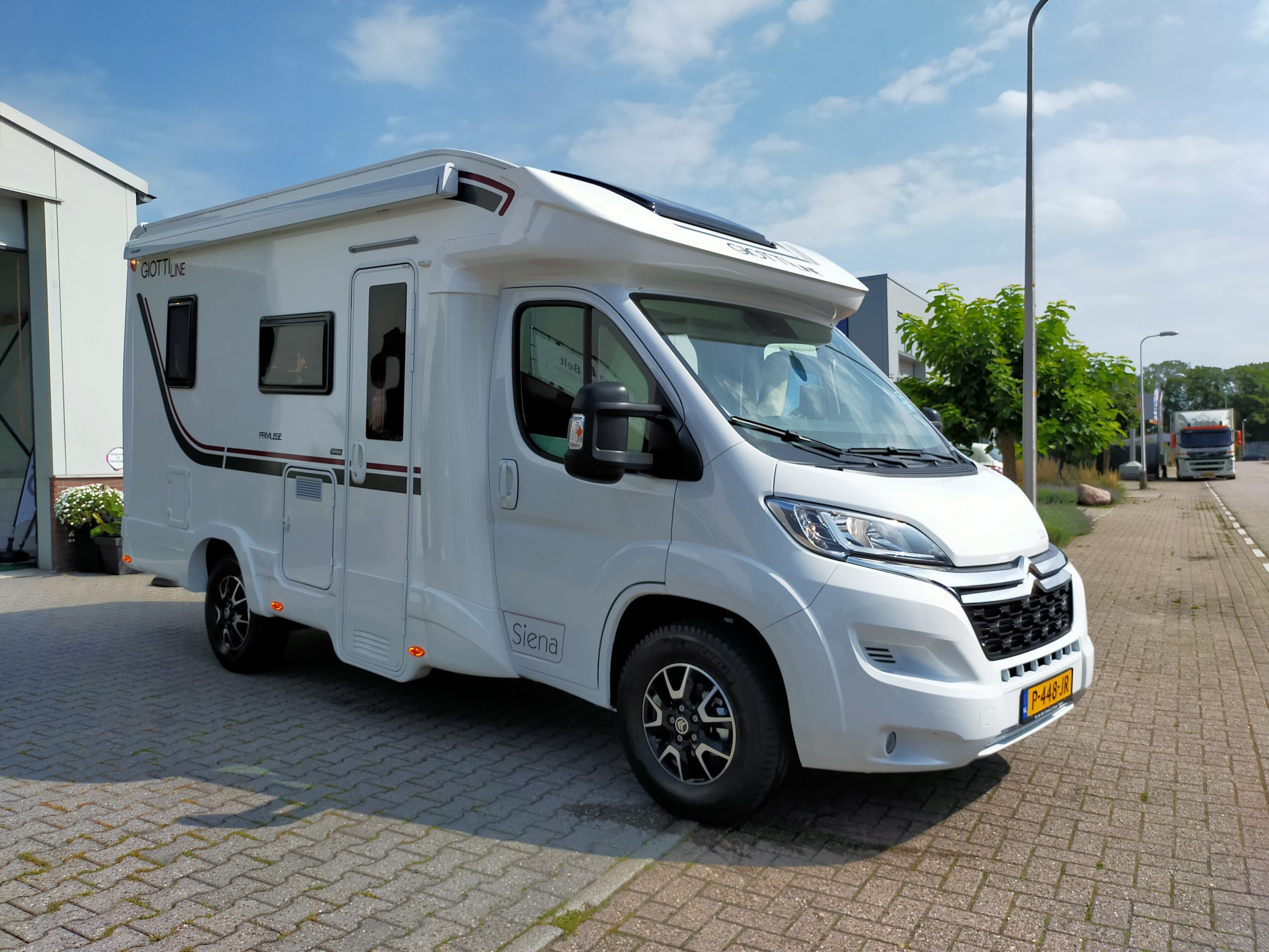 GiottiLine Siena 330 compact! 3 persoons