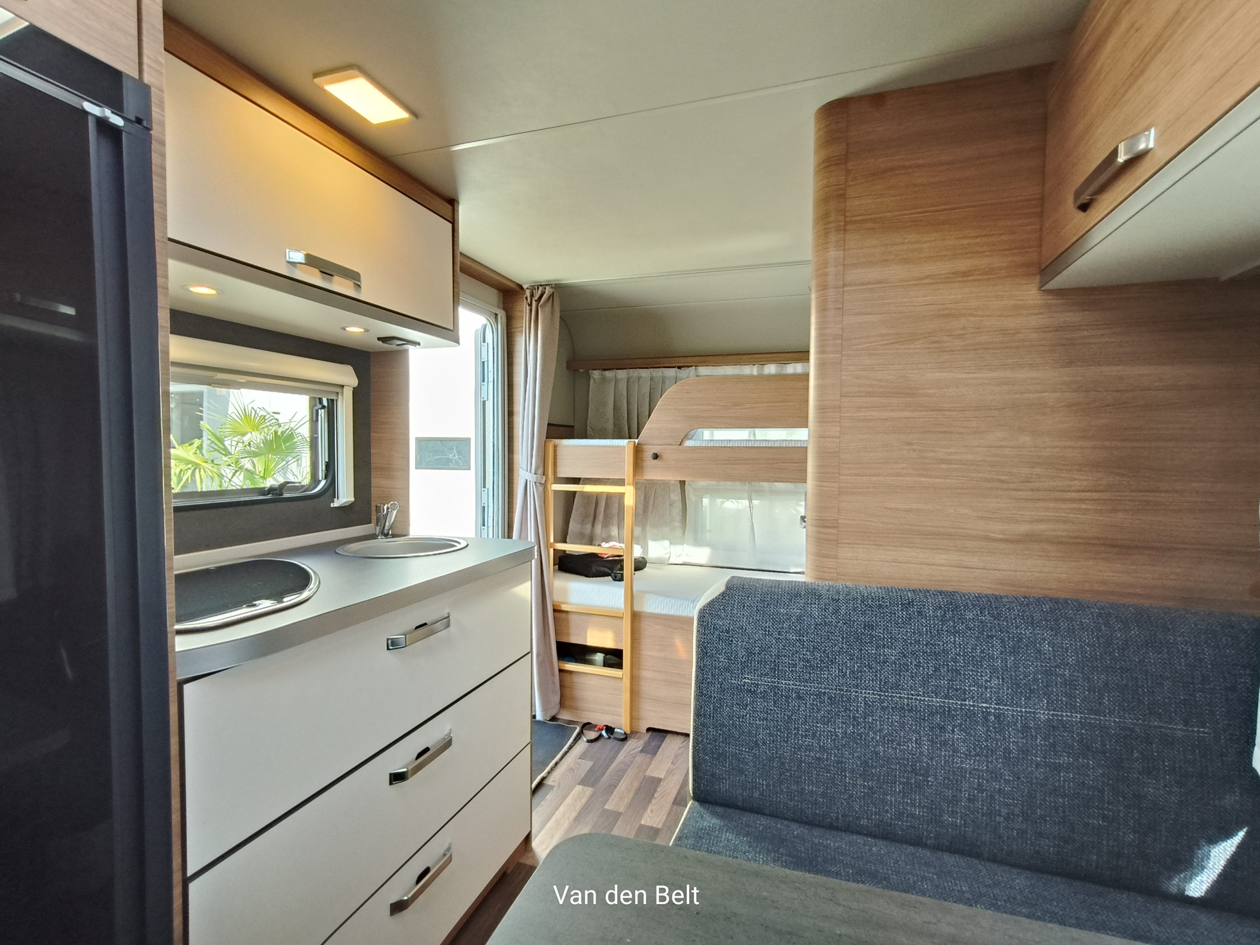 Weinsberg CaraOne 480 QDK Stapelbed