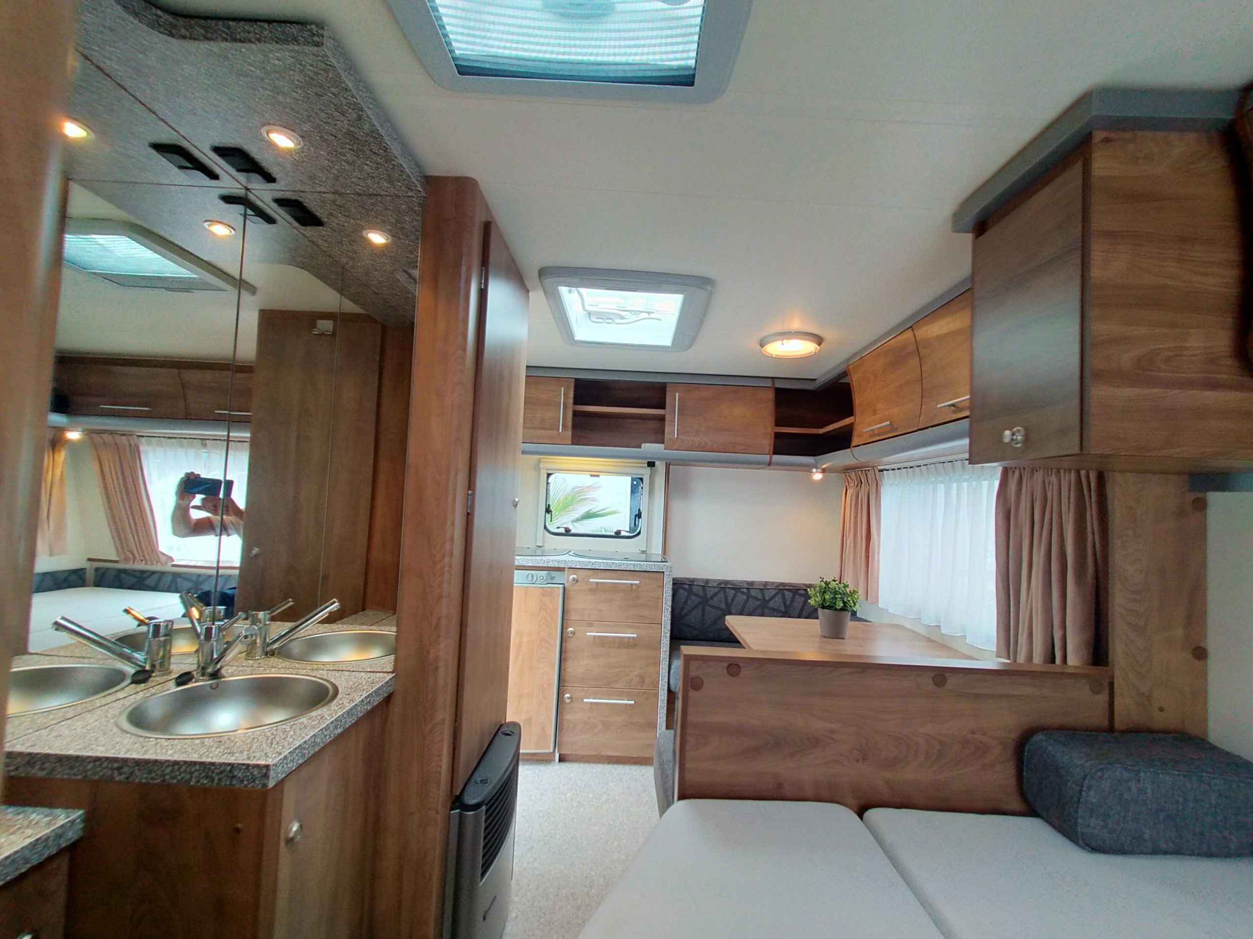 Home Star Racer 40 met fransbed