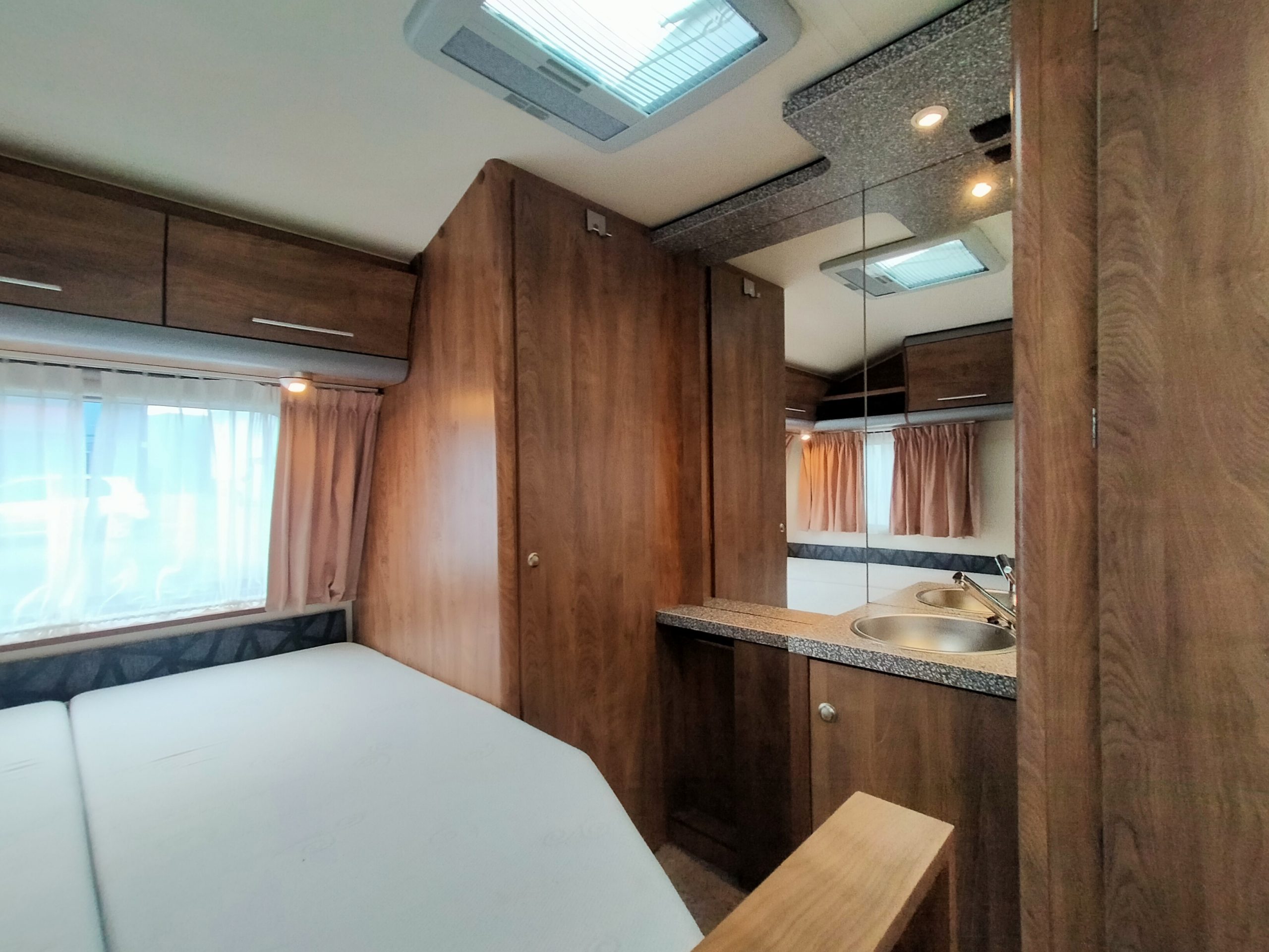 Home Star Racer 40 met fransbed