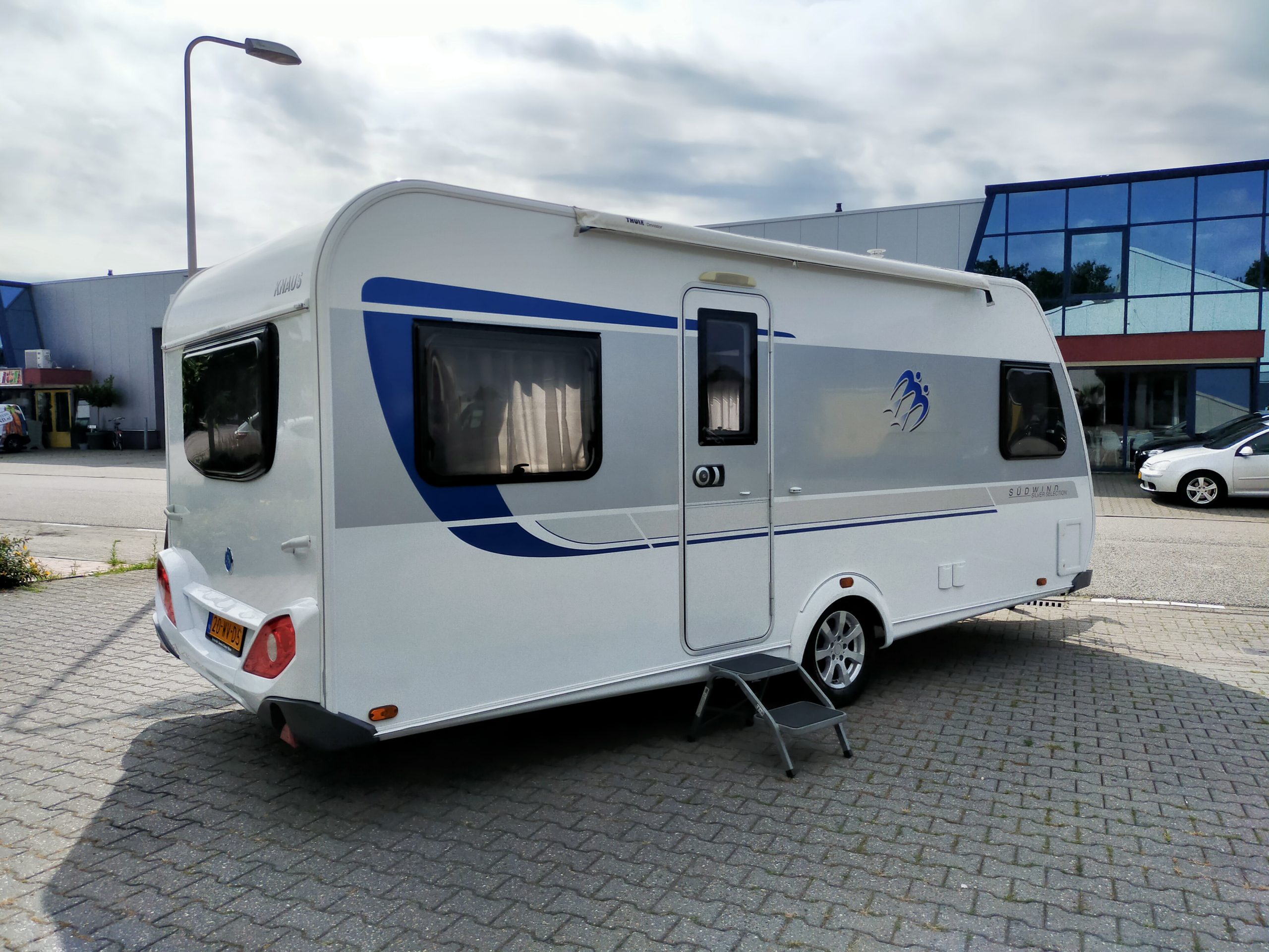 Knaus Suwind 500 FU ZILVER Selection