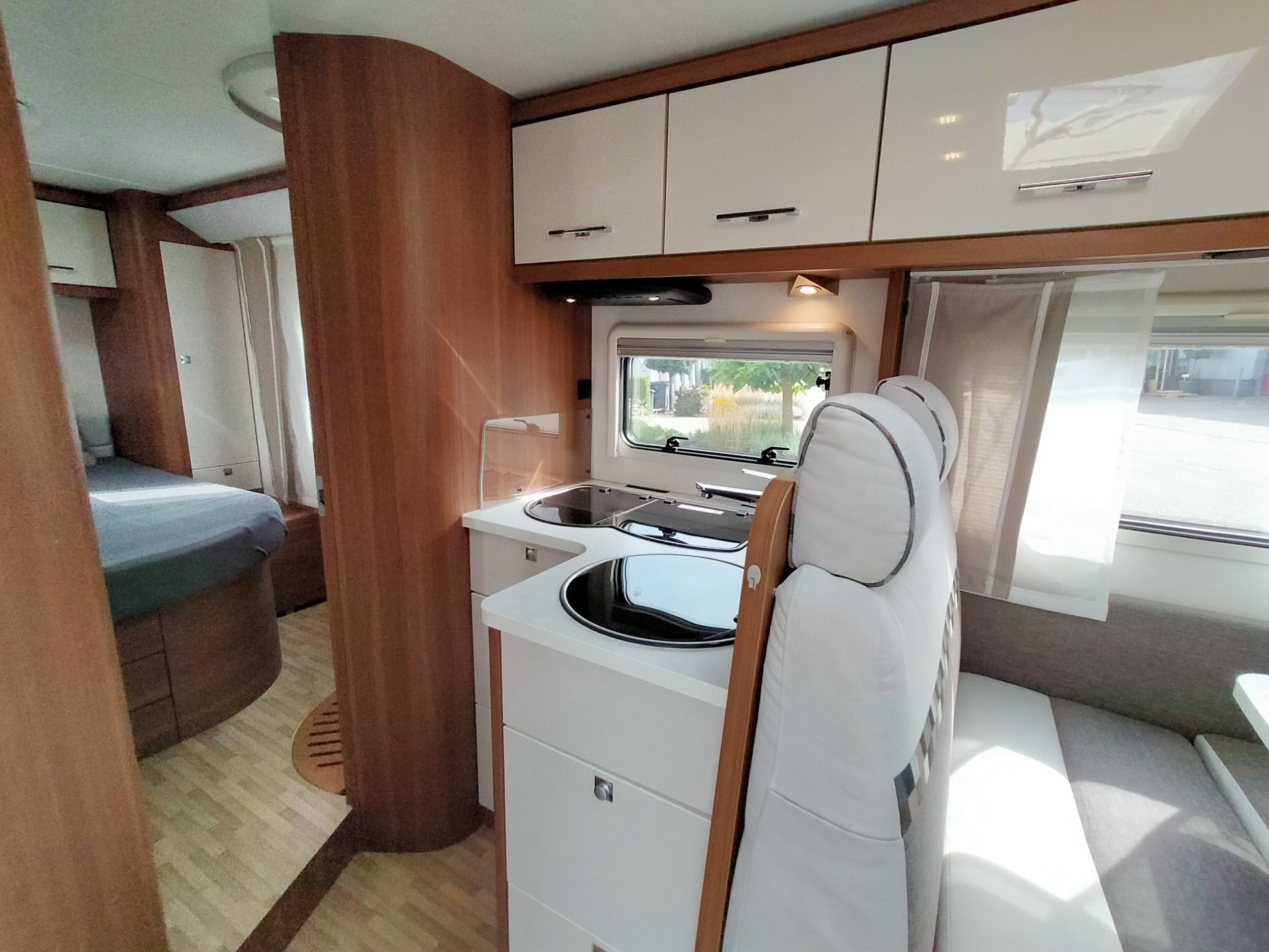 LMC Cruiser T 722 Qeensbed