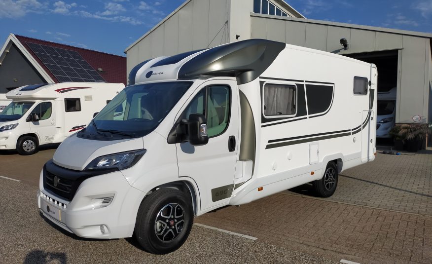 Sun Driver T690 Premium Lengte bedden. Automaat Nieuw!