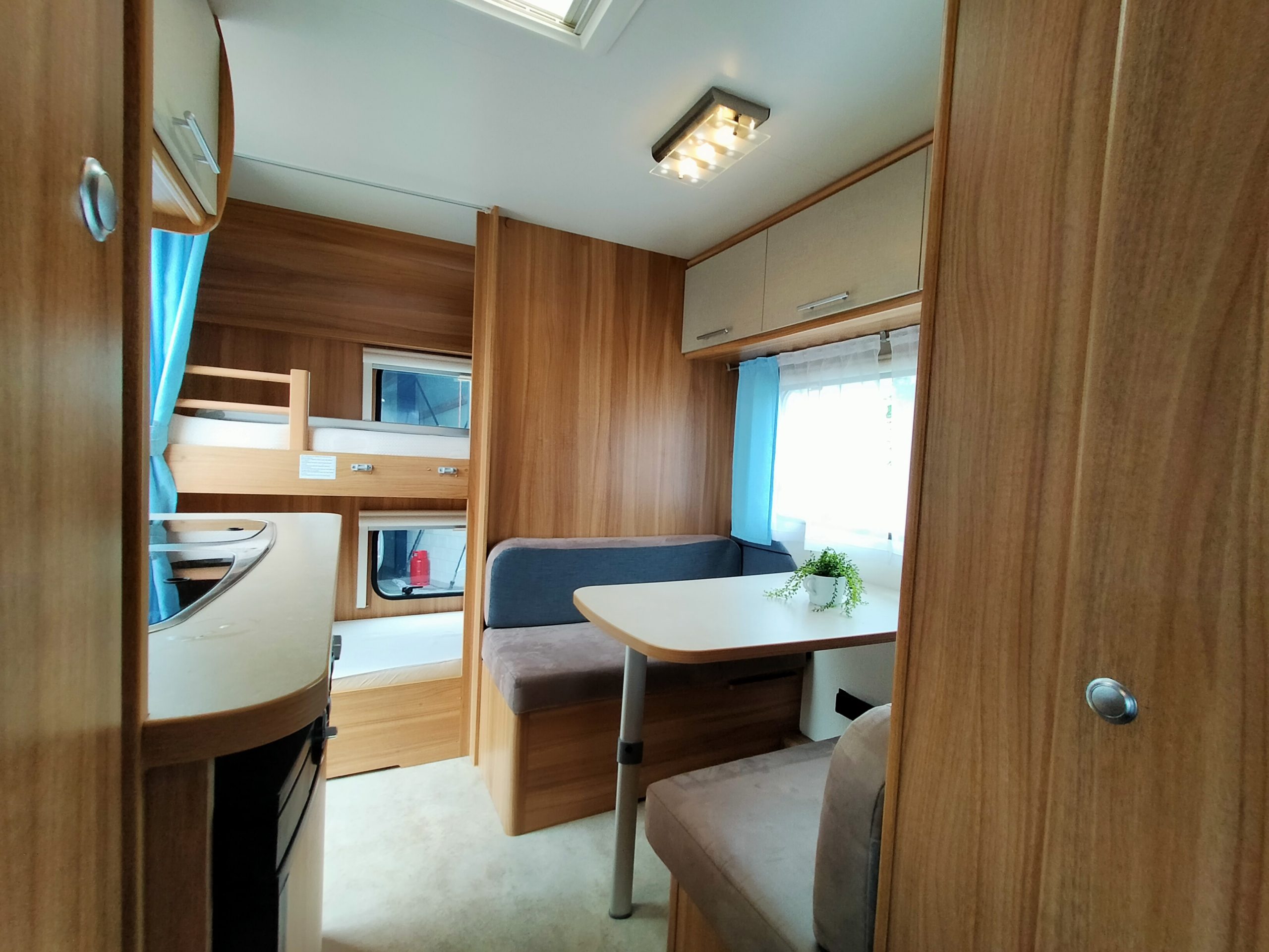 Caravelair BLUE C 426 Stapelbed!