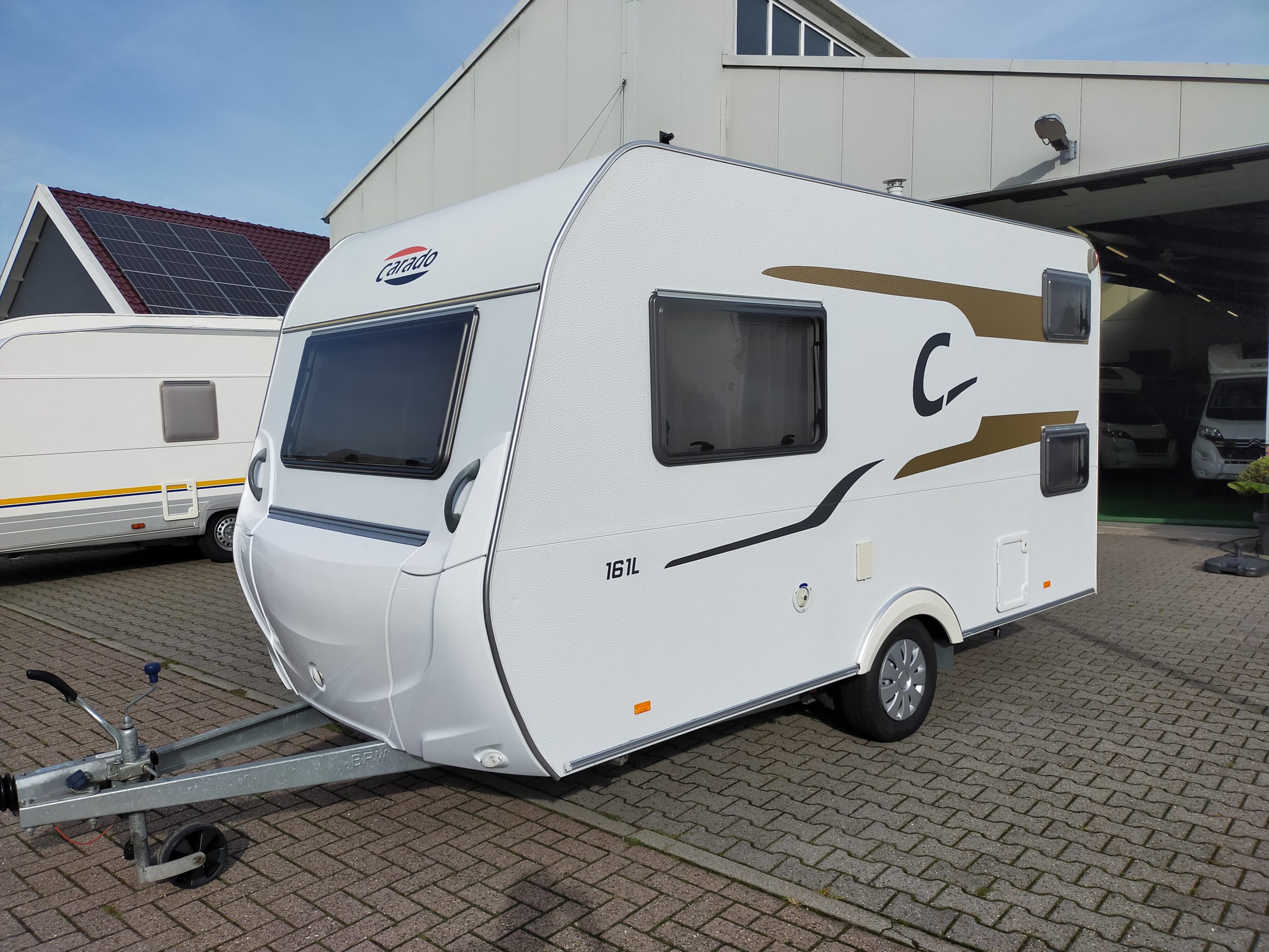 CORADO 161L Stapelbed!