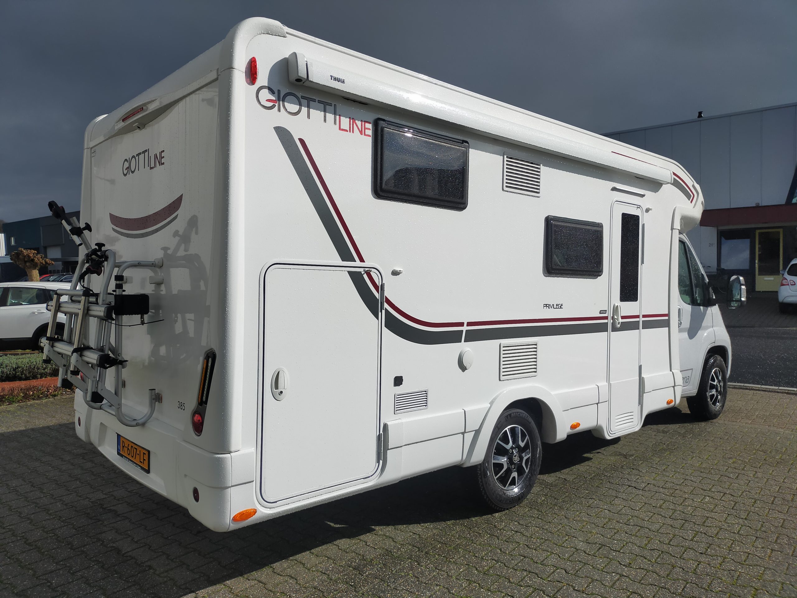 GiottiLine Siena 385 enkelebedden met hefbed 5 pers.