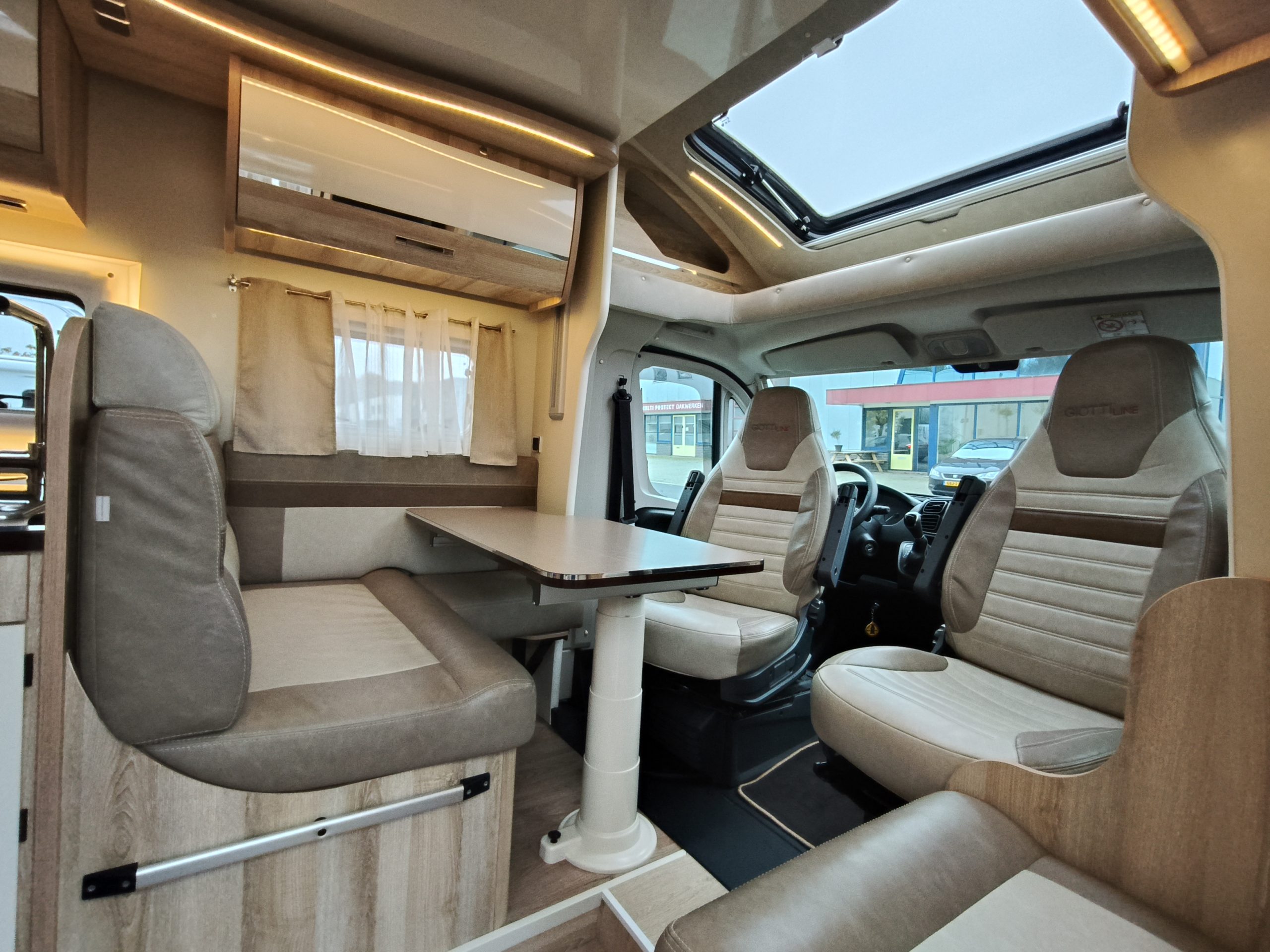 GiottiLine Therry T32 automaat lengtebedden 5 persoons