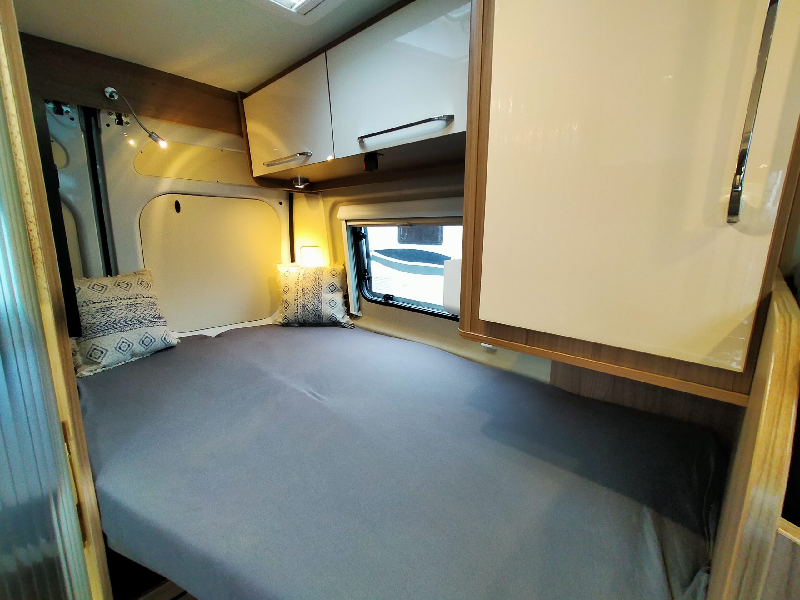 Dreamer D42 Compact met fransbed 540 cm