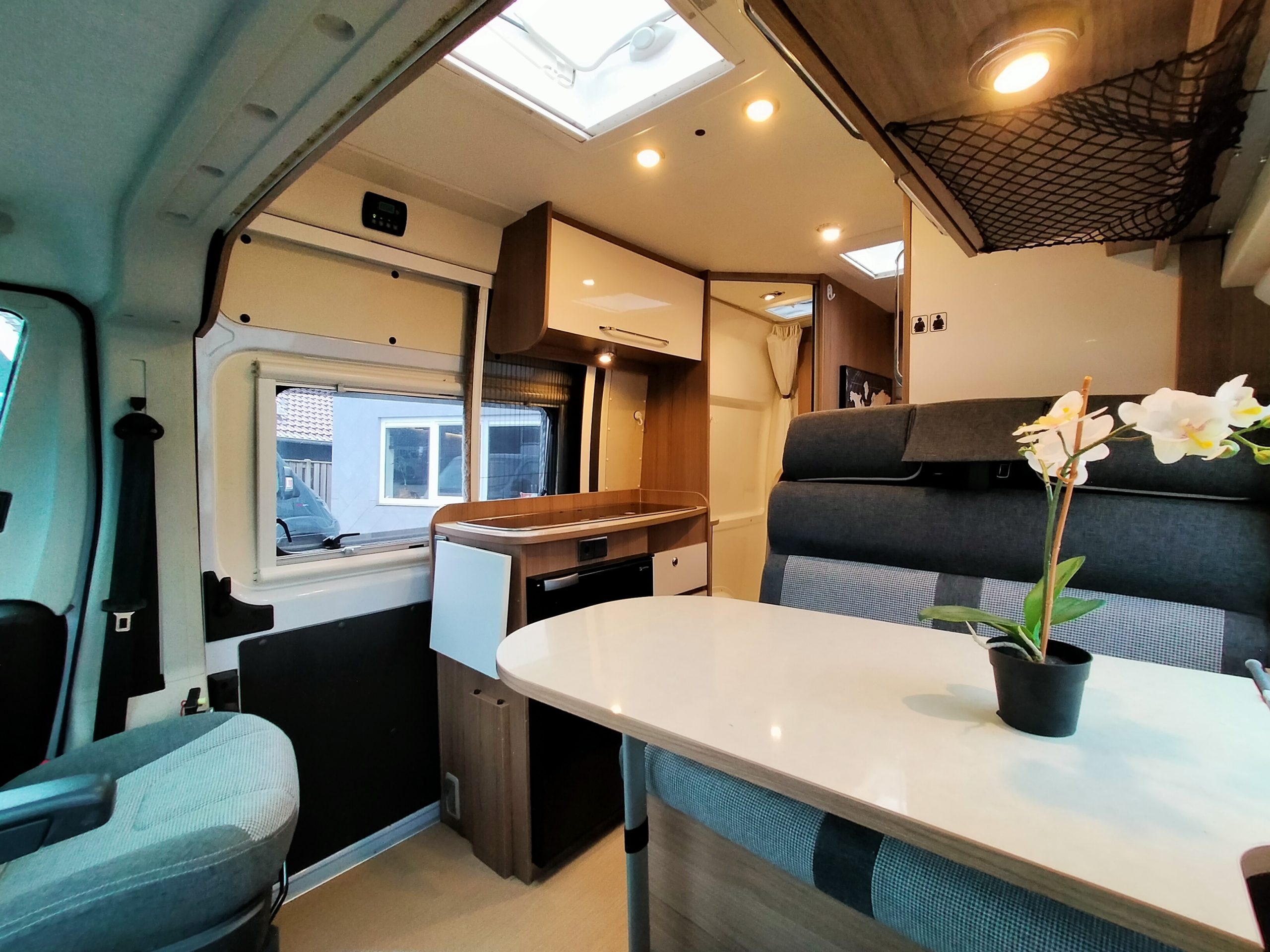 Dreamer D42 Compact met fransbed 540 cm