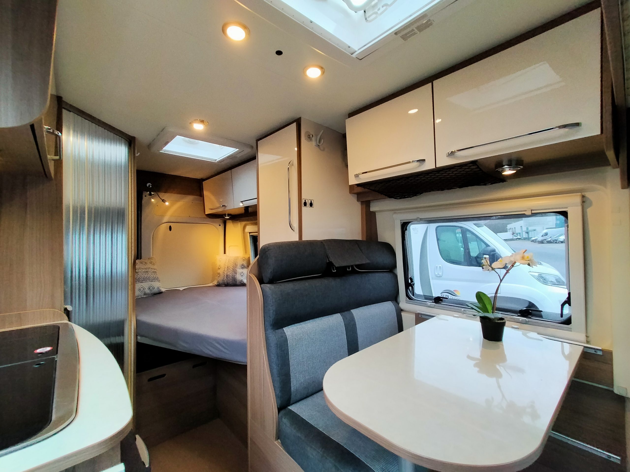 Dreamer D42 Compact met fransbed 540 cm