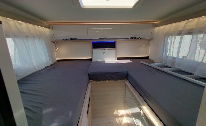 Sun Driver T690 Premium Lengte bedden en hefbed 5 pers. Automaat