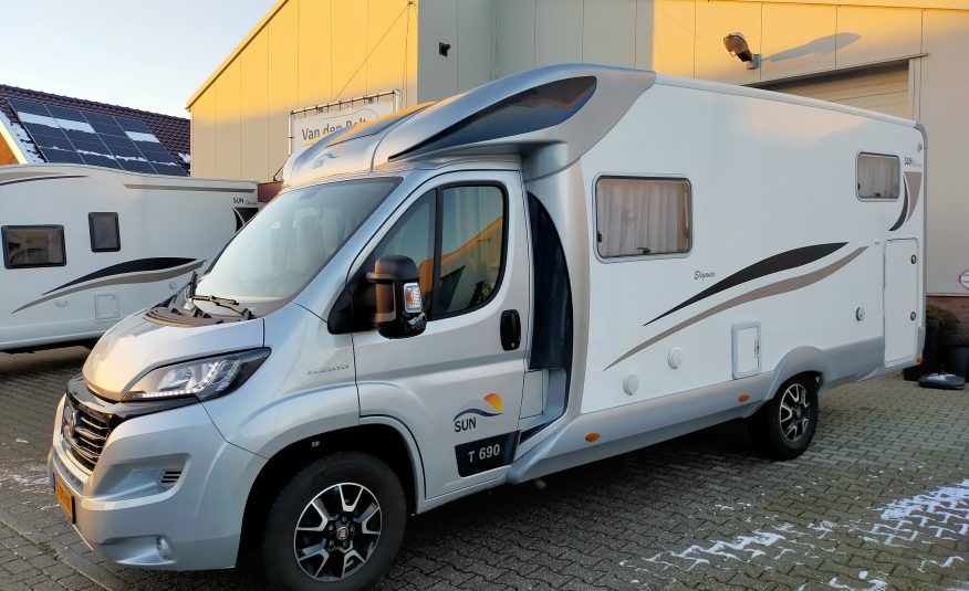 Sun Driver T690 Elegance Lengte bedden 5p. Automaat!