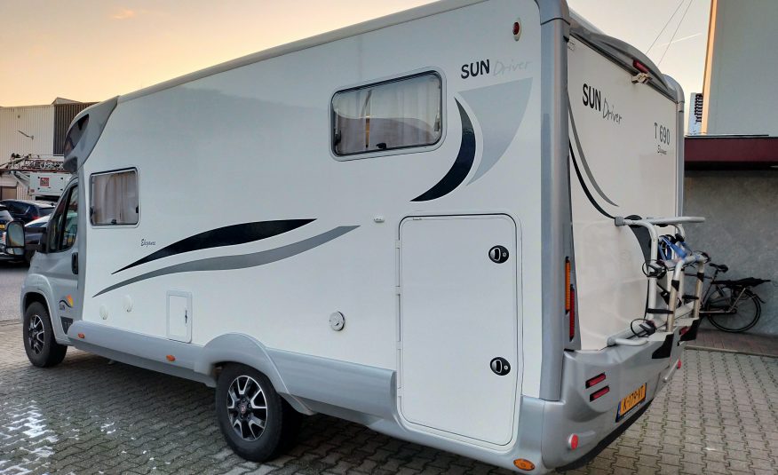 Sun Driver T690 Elegance Lengte bedden 5p. Automaat!