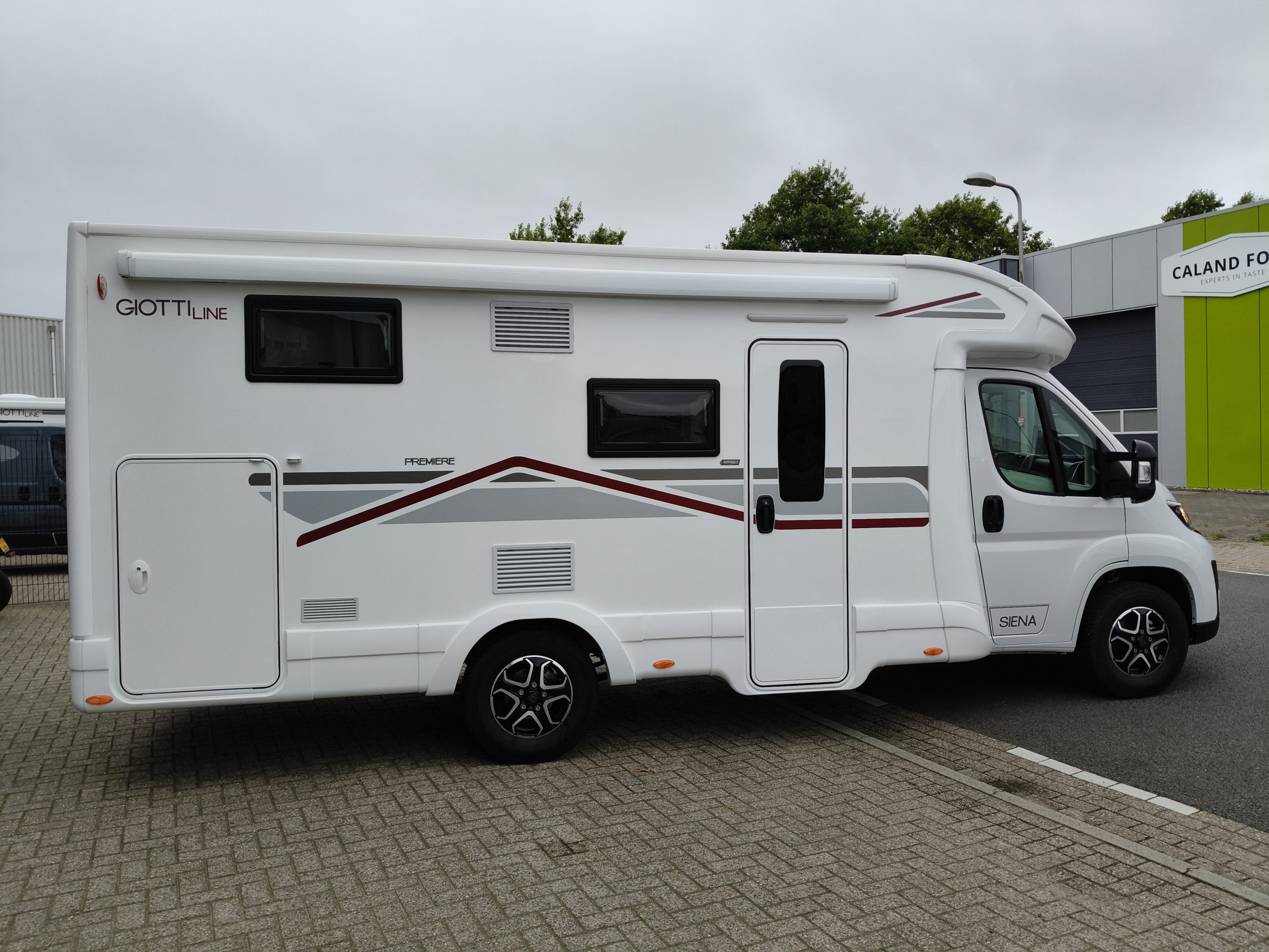 GiottiLine Siena 385 enkelebedden met hefbed 5 pers.