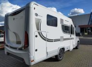 Sun Driver T695 Premium Queensbed en hefbed 5 gordel plekken. Automaat Nieuw!