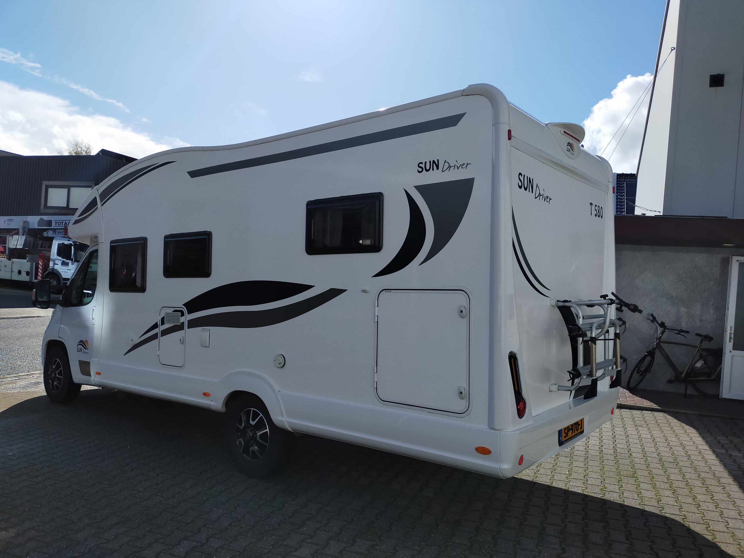 Sun DriverT580 enkelebedden/lengtebedden en hefbed 5 persoons!