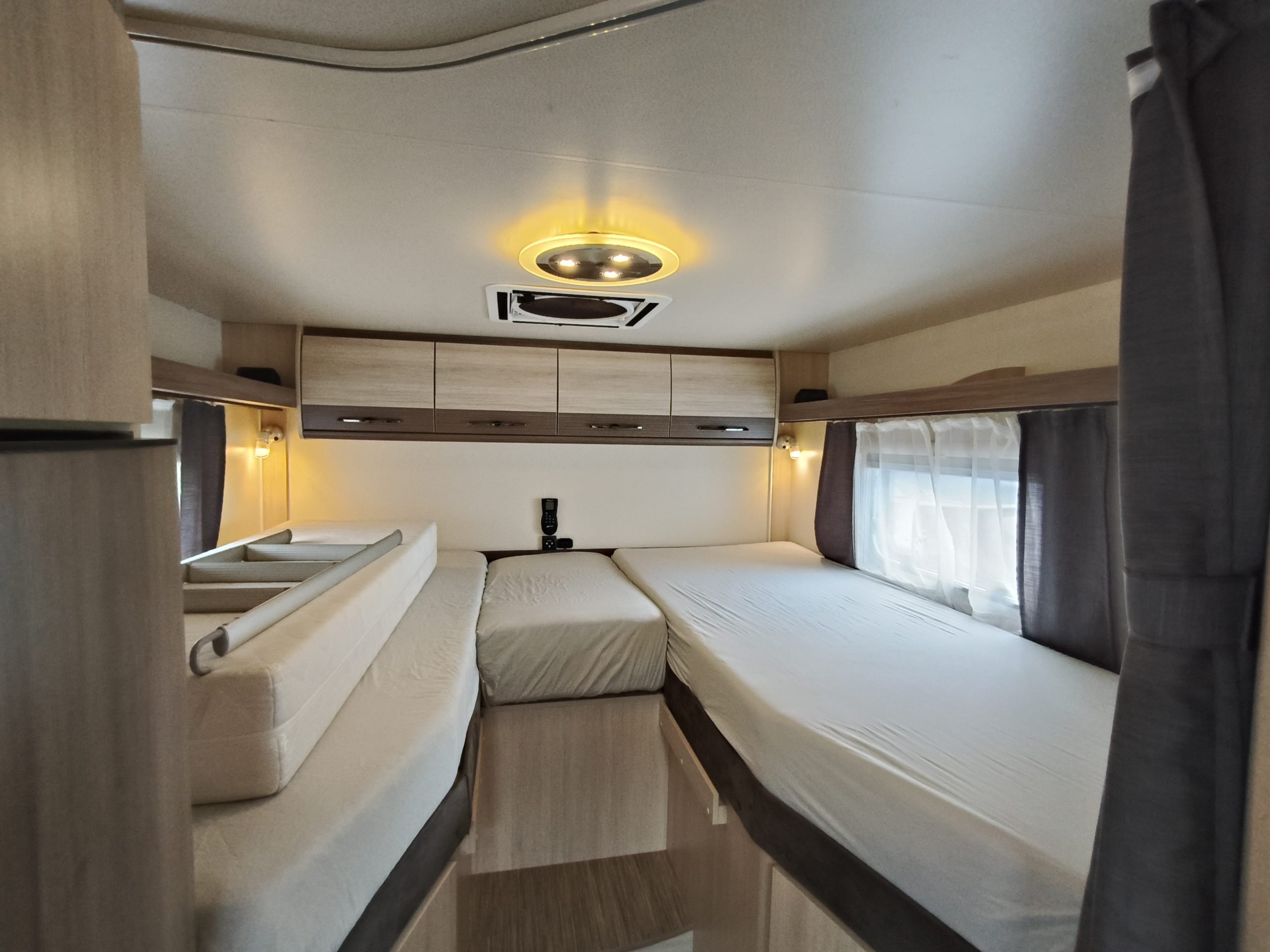 Hobby Siesta T65GE lengtebedden