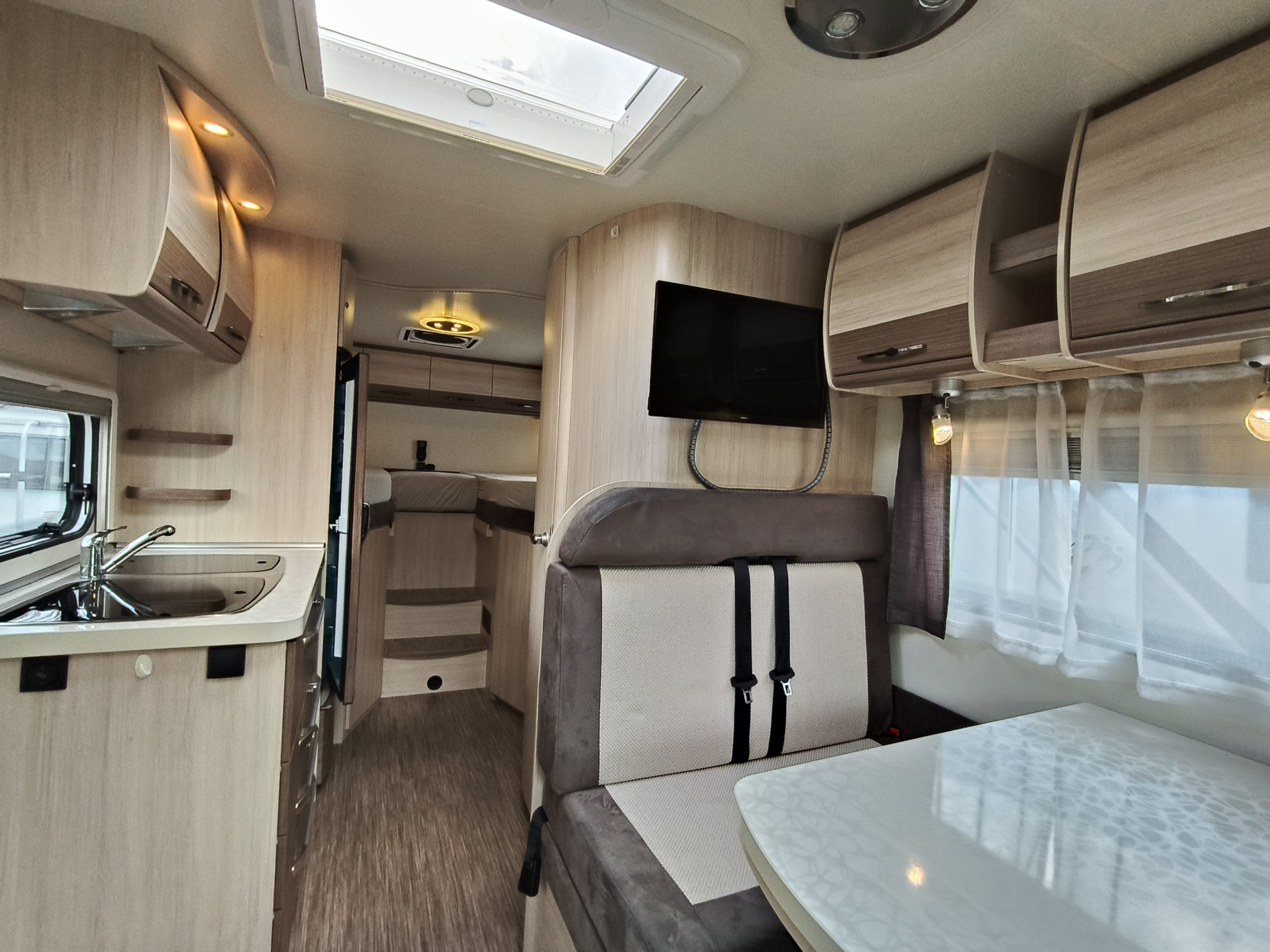 Hobby Siesta T65GE lengtebedden