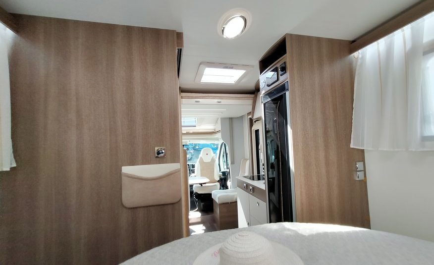 Sun Driver T695 Elegance Queensbed en hefbed 5 gordel plekken. Nieuw op voorraad!