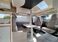 Sun Driver T740 Premium- Lengtebedden & Hefbed- Automaat! NIEUW 2025