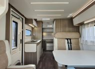 Sun Driver T695 Elegance Queensbed en hefbed 5 gordel plekken.