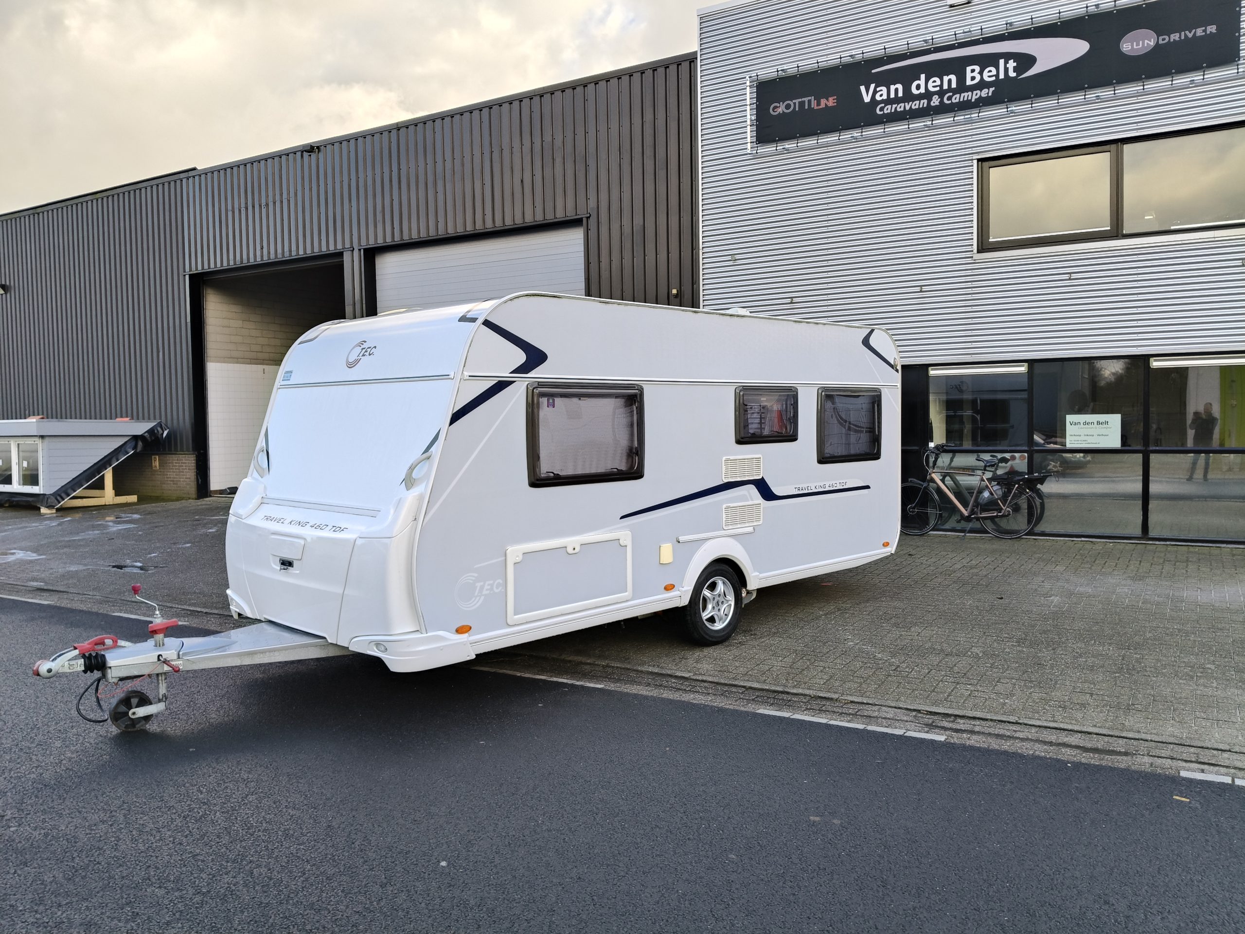 T.E.C. Travel King 460 TFD