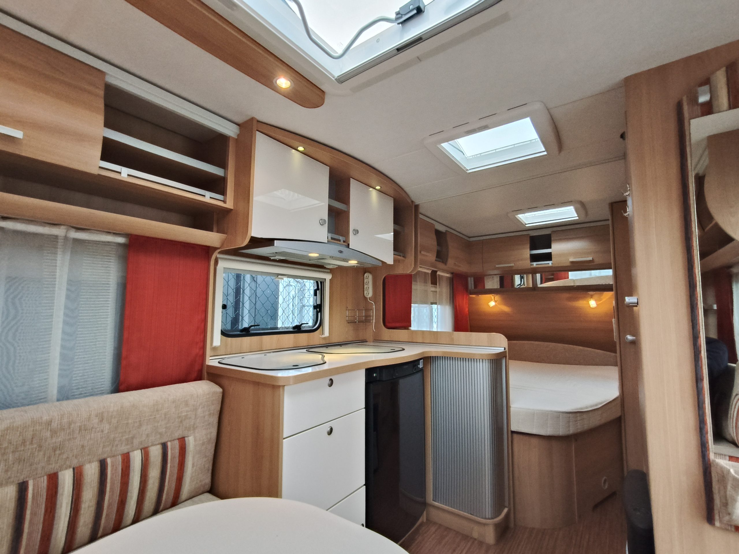 T.E.C. Travel King 460 TFD