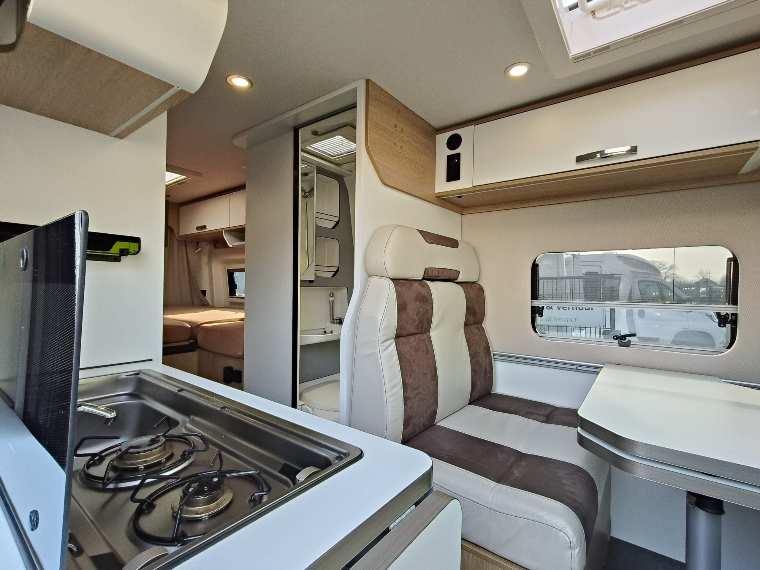 Pilote Mooveo Van 63EB Lengte bedden Fiat AUTOMAAT