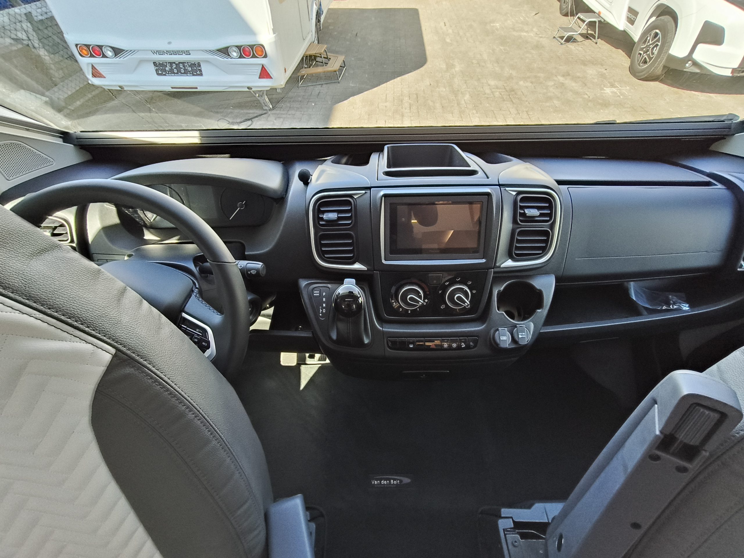 GiottiLine Siena 385  Premiere Edition enkelebedden met hefbed 5 pers.  model 25 automaat