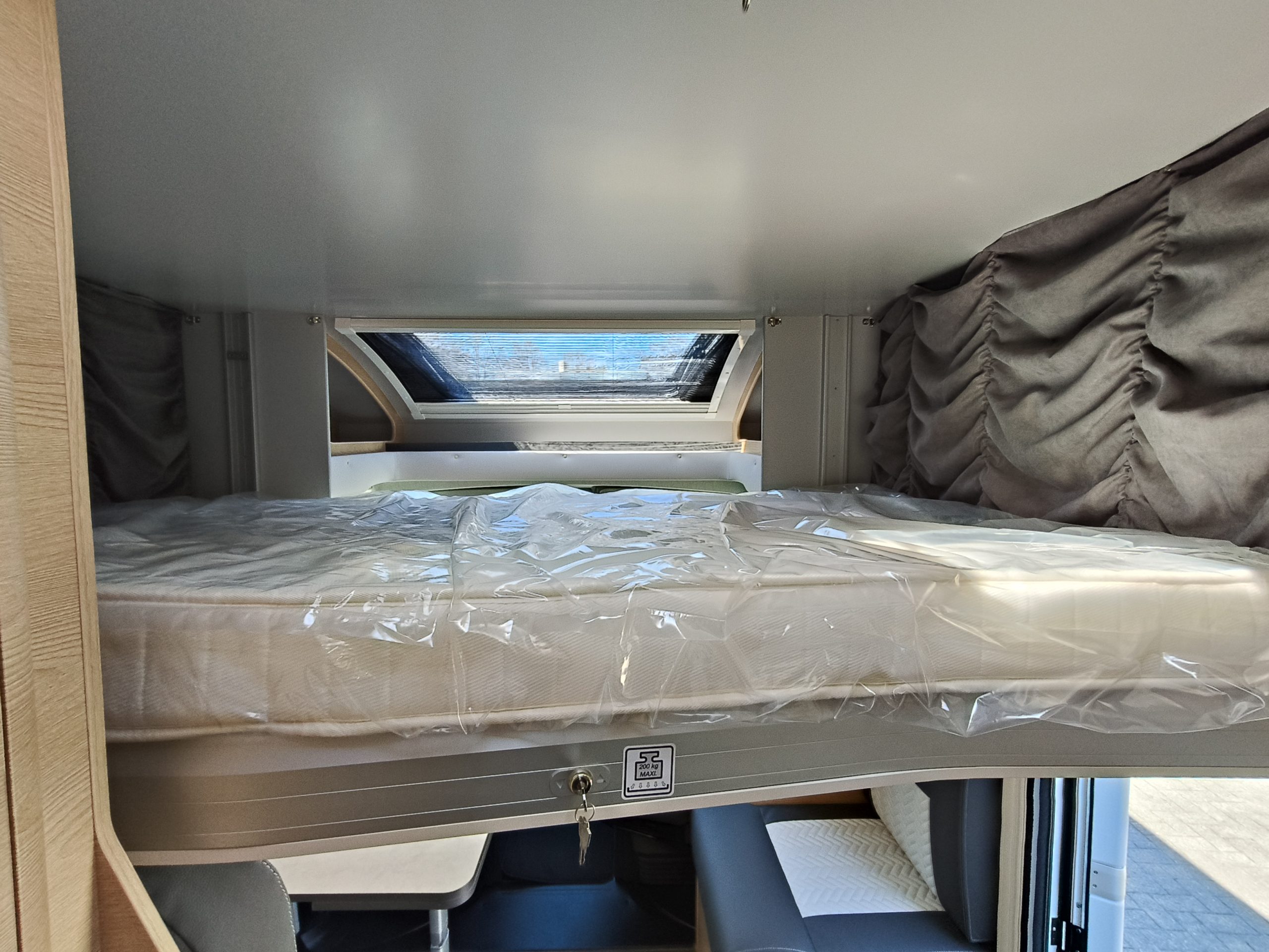 GiottiLine Siena 385  Premiere Edition enkelebedden met hefbed 5 pers.  model 25 automaat